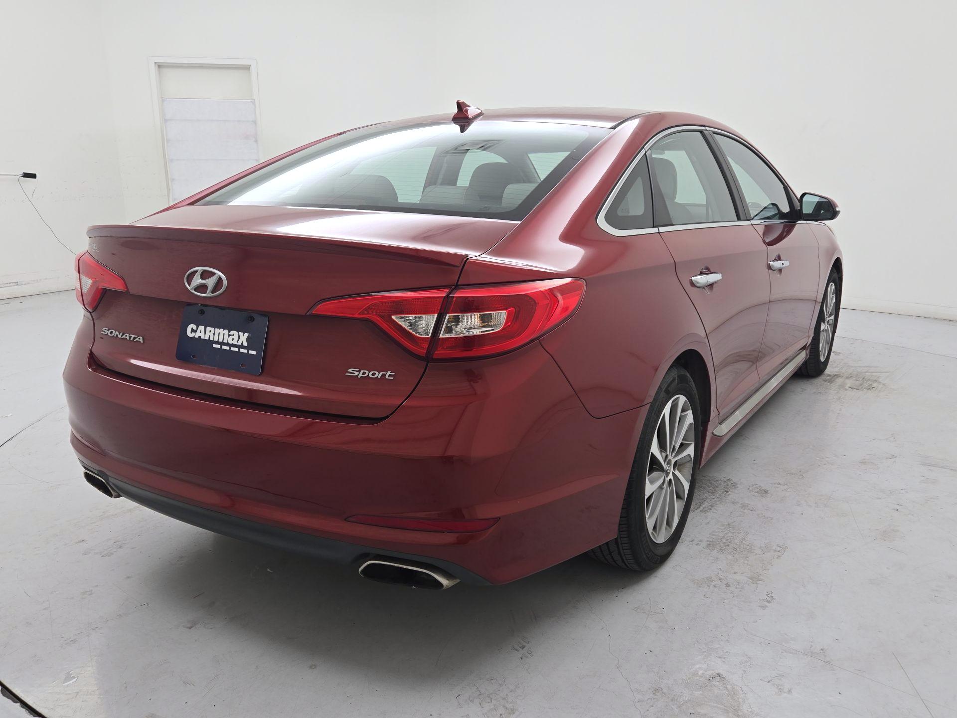Thumbnail: 2016 Hyundai Sonata - 5