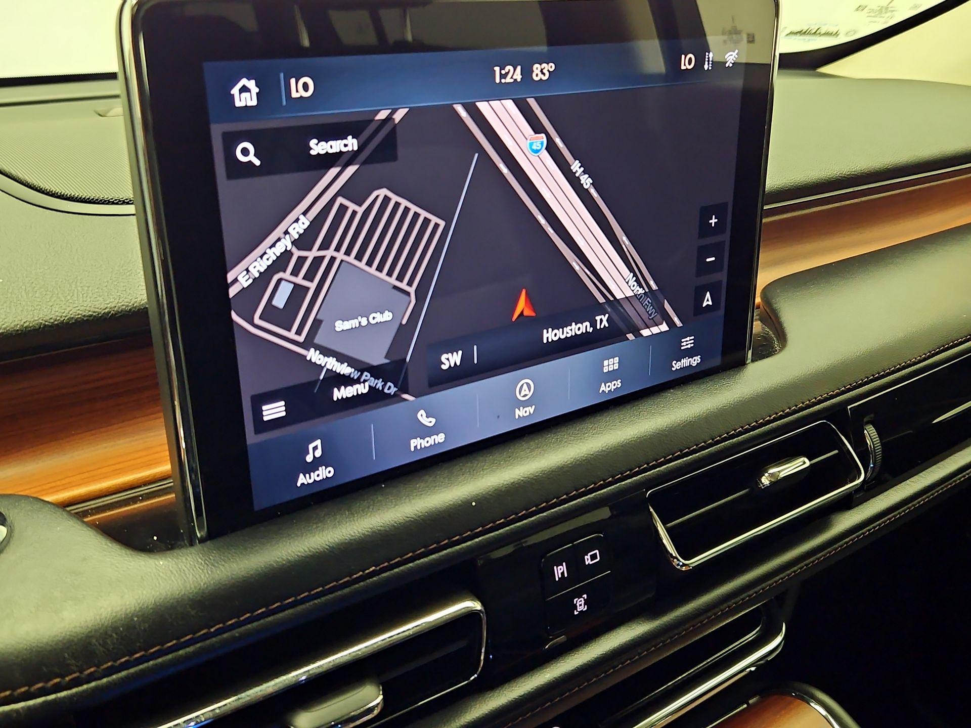 Thumbnail: 2020 Lincoln Aviator - 14