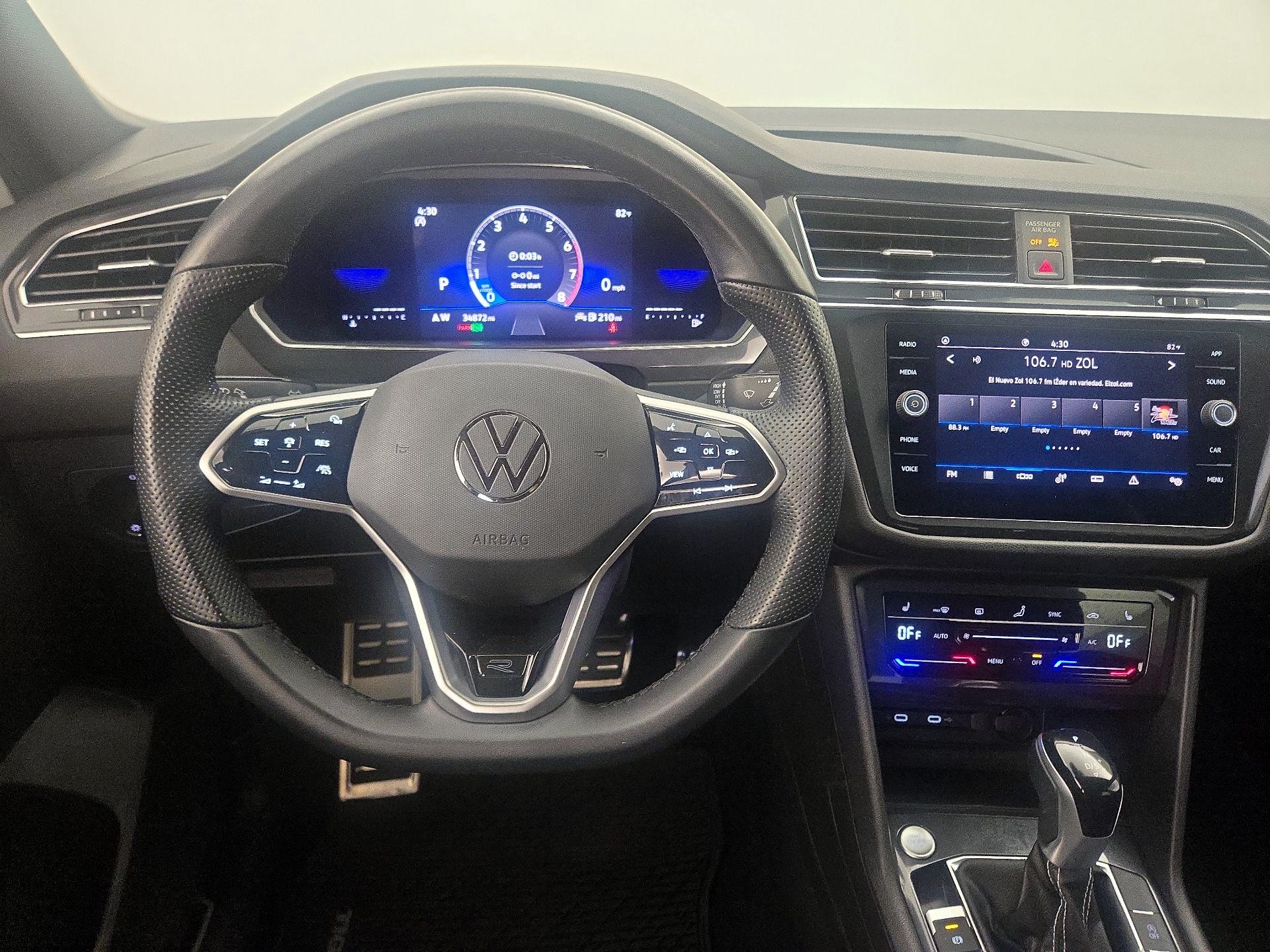 Thumbnail: 2023 Volkswagen Tiguan - 10