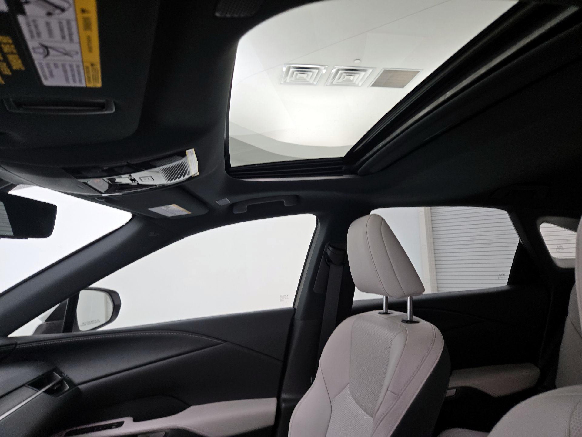 Thumbnail: 2023 Lexus RX - 19