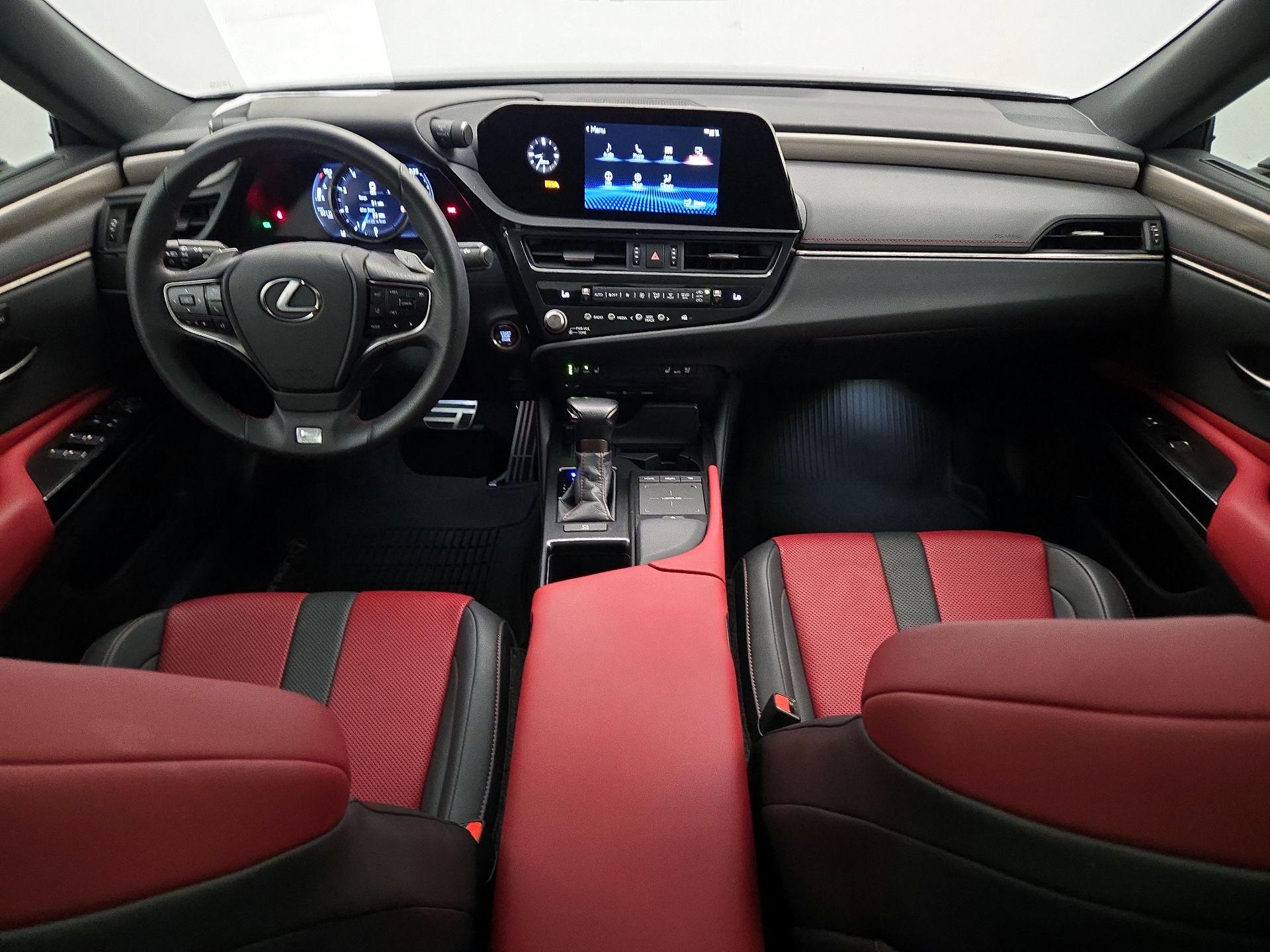 Thumbnail: 2022 Lexus ES - 9