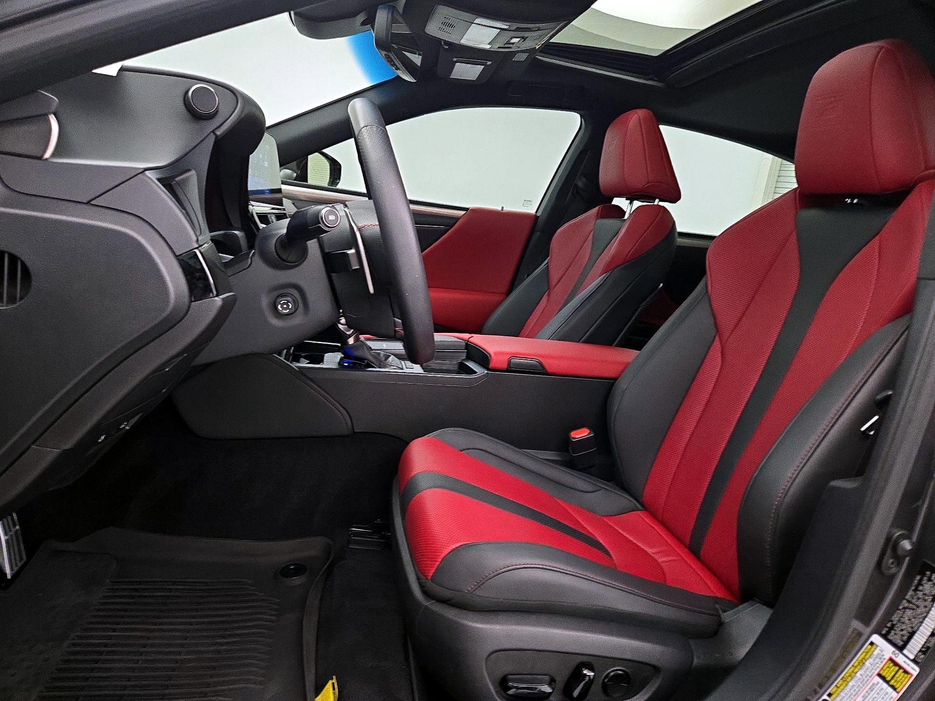 Thumbnail: 2022 Lexus ES - 11