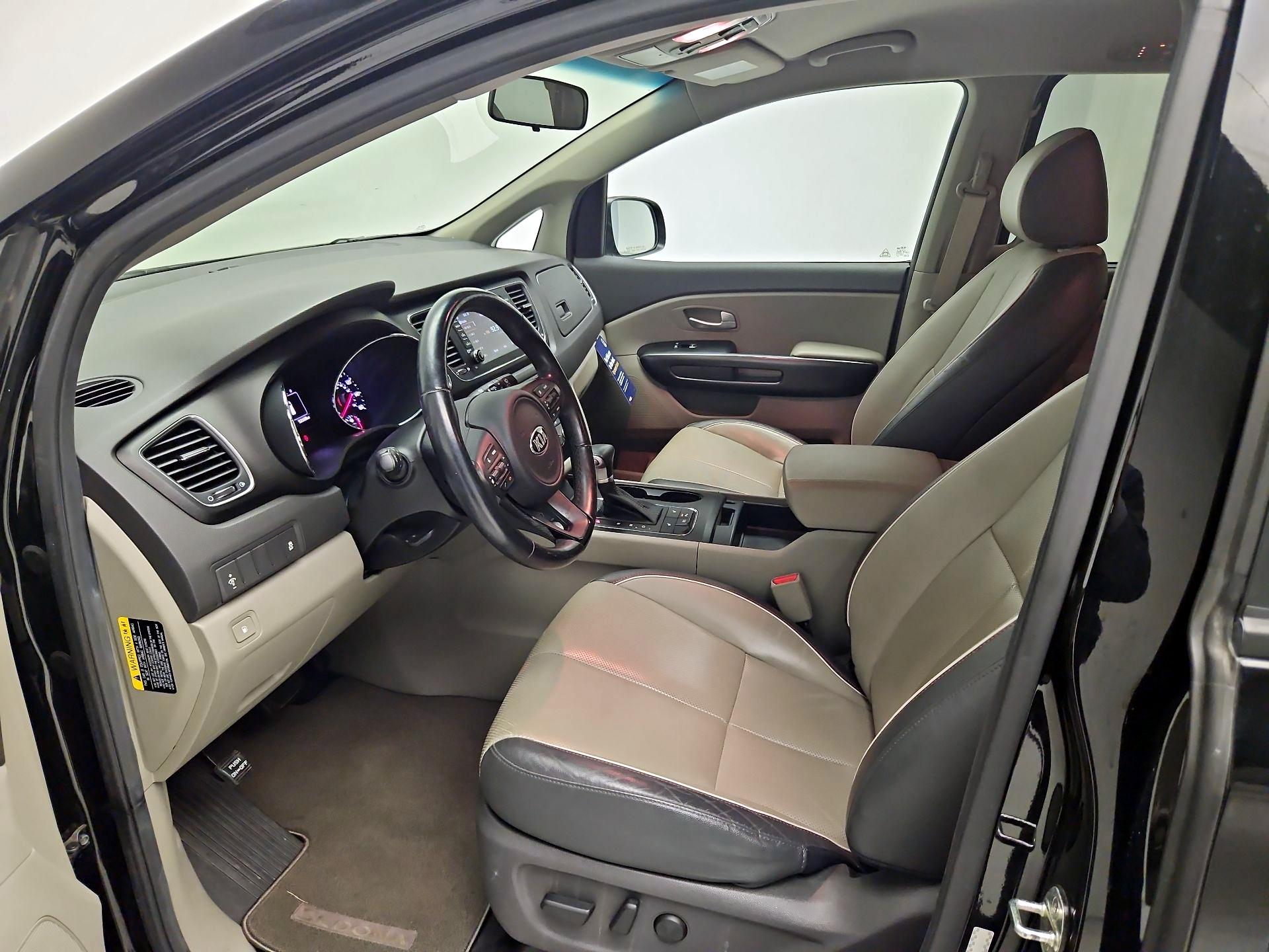 Thumbnail: 2018 Kia Sedona - 11