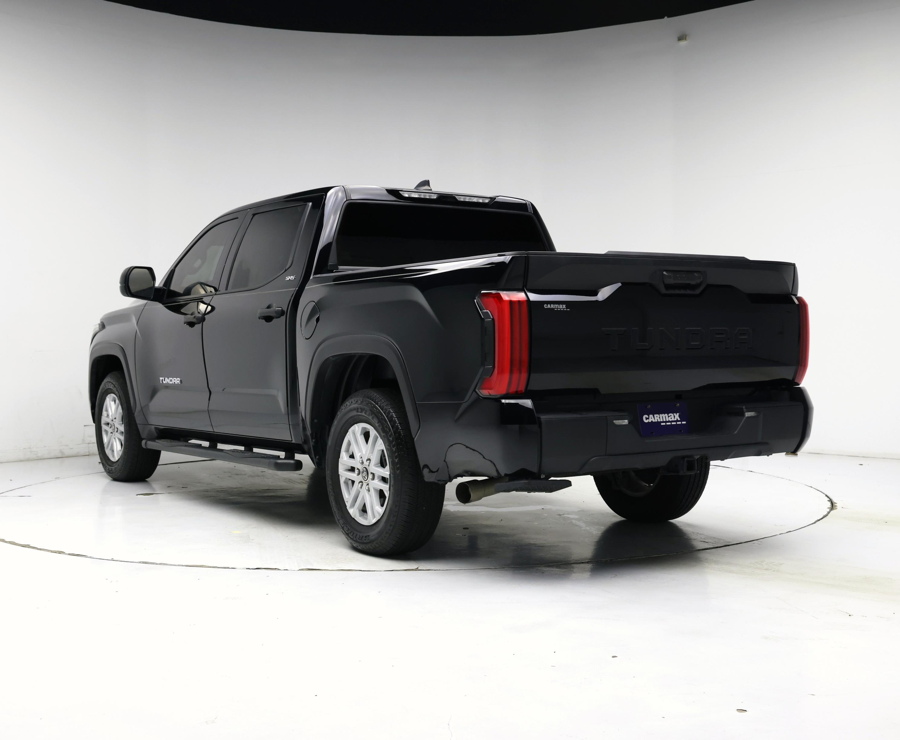 Thumbnail: 2024 Toyota Tundra - 2