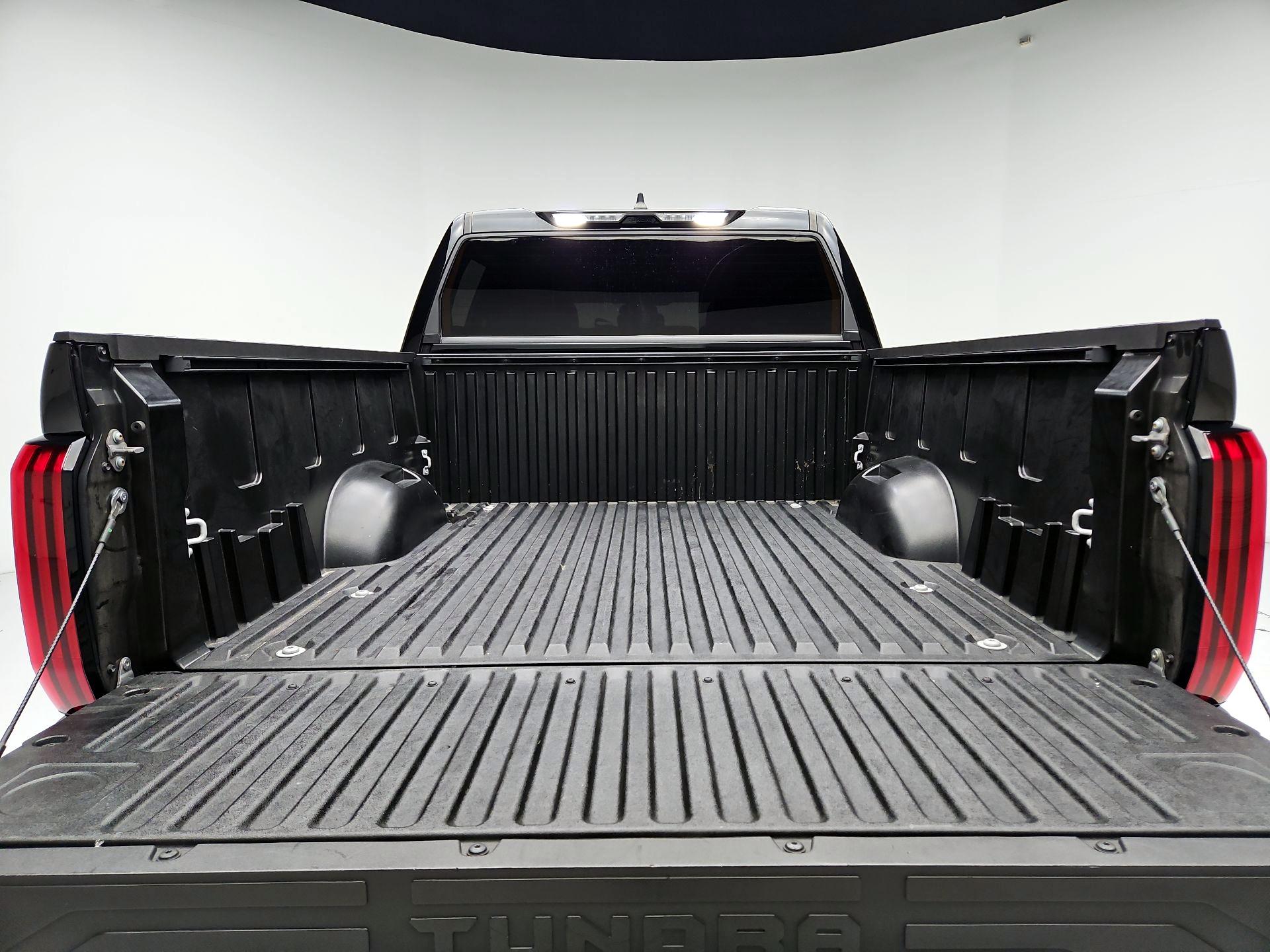 Thumbnail: 2024 Toyota Tundra - 20