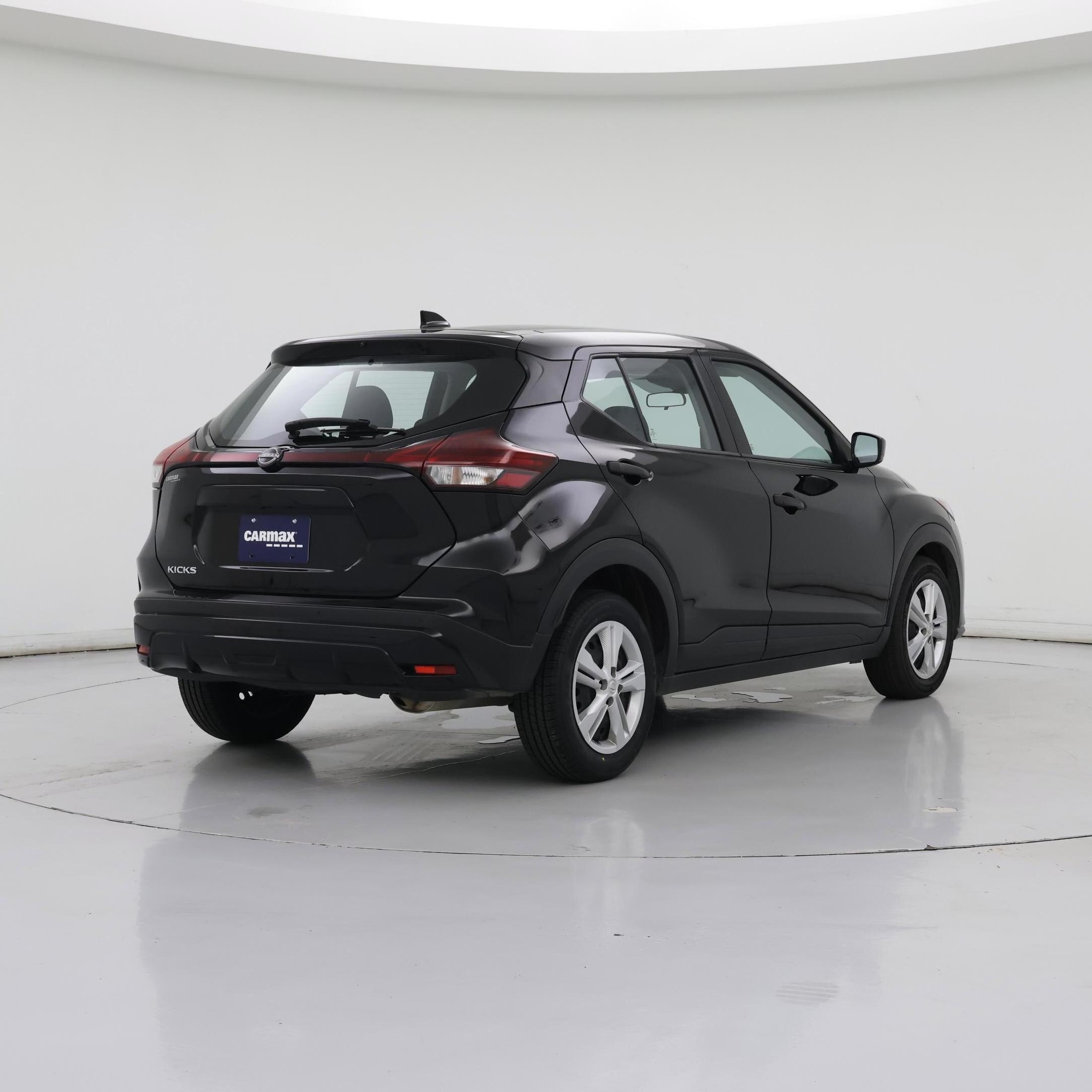 Thumbnail: 2024 Nissan Kicks - 8