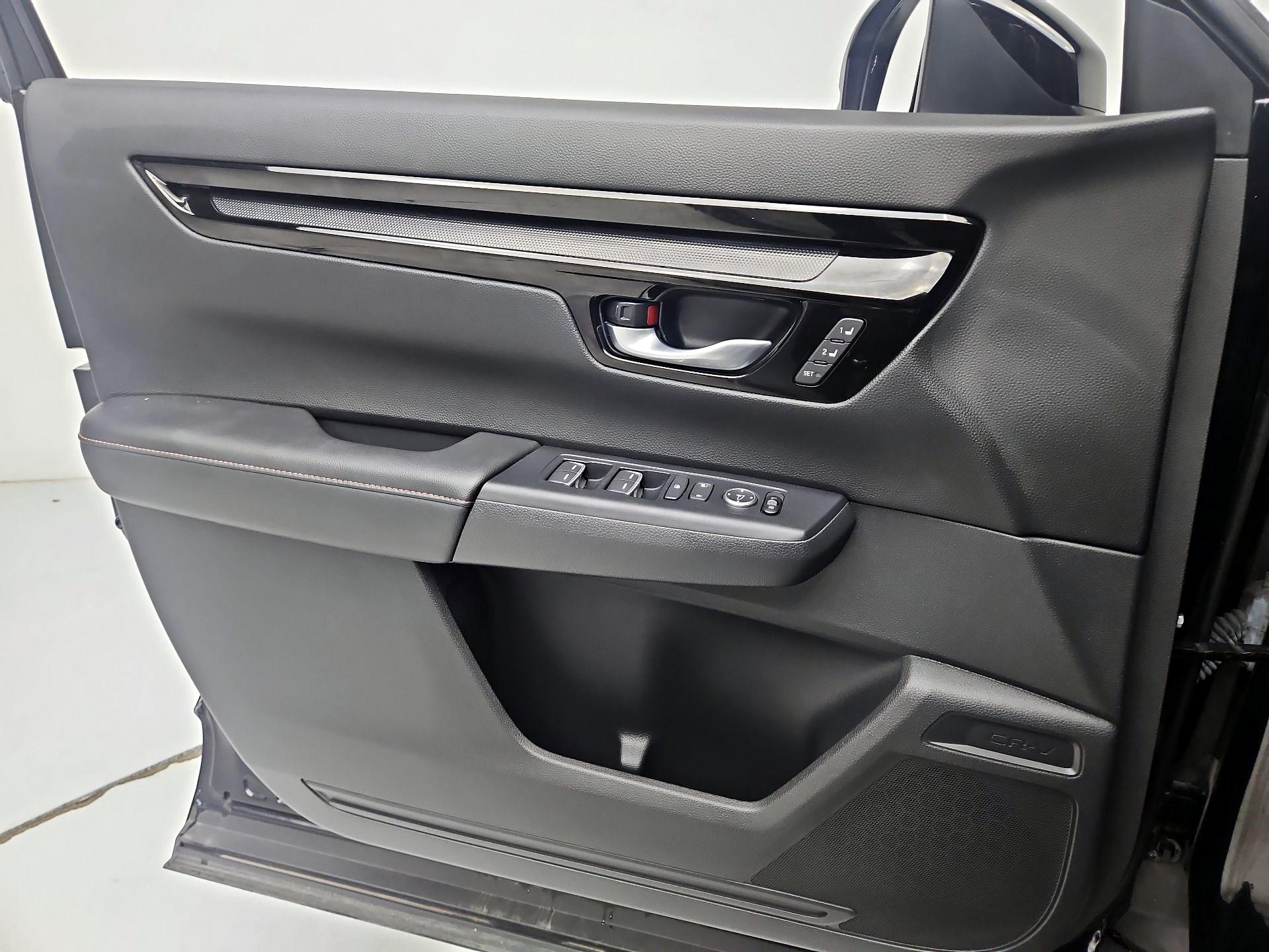 Thumbnail: 2023 Honda CR-V - 12