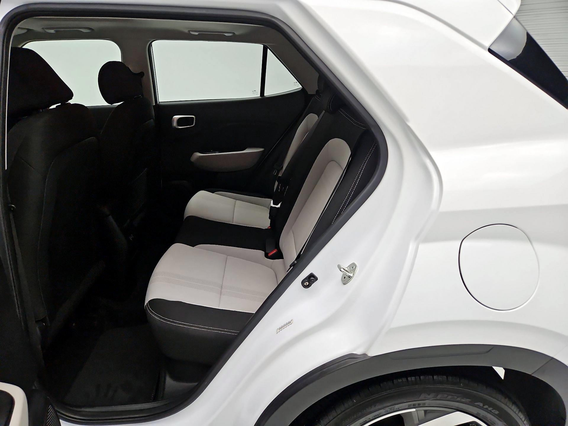 Thumbnail: 2024 Hyundai Venue - 20