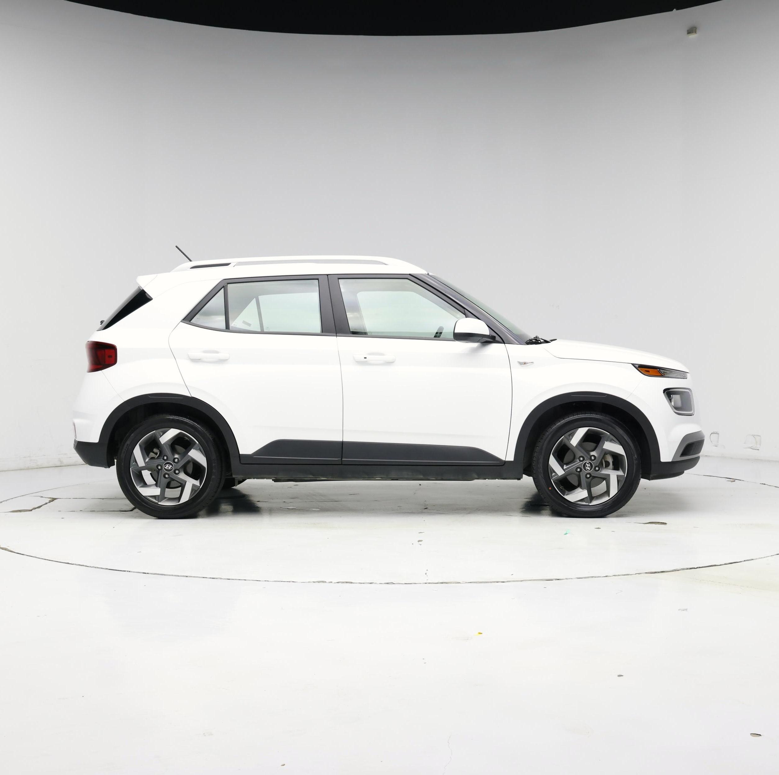 Thumbnail: 2024 Hyundai Venue - 7