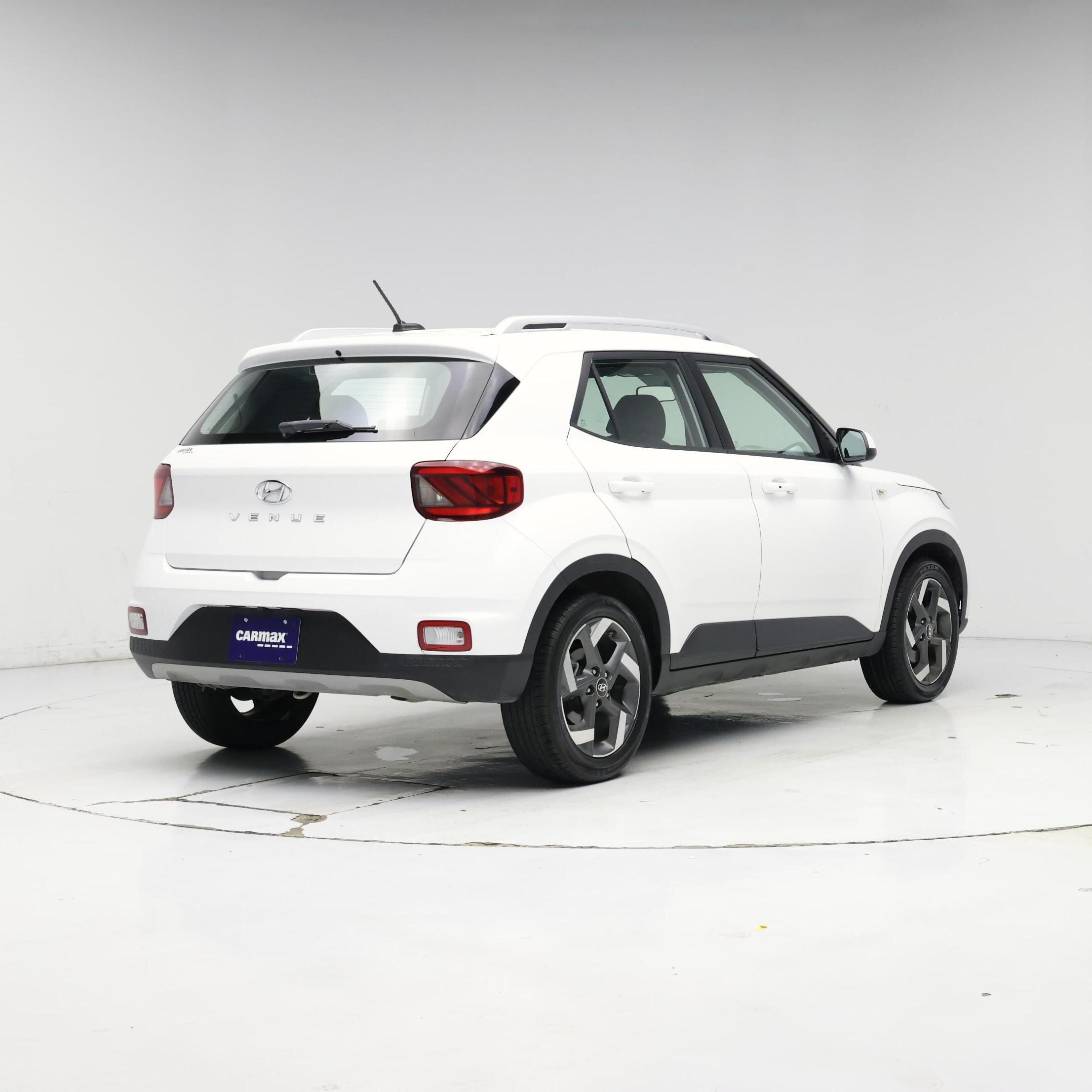 Thumbnail: 2024 Hyundai Venue - 8