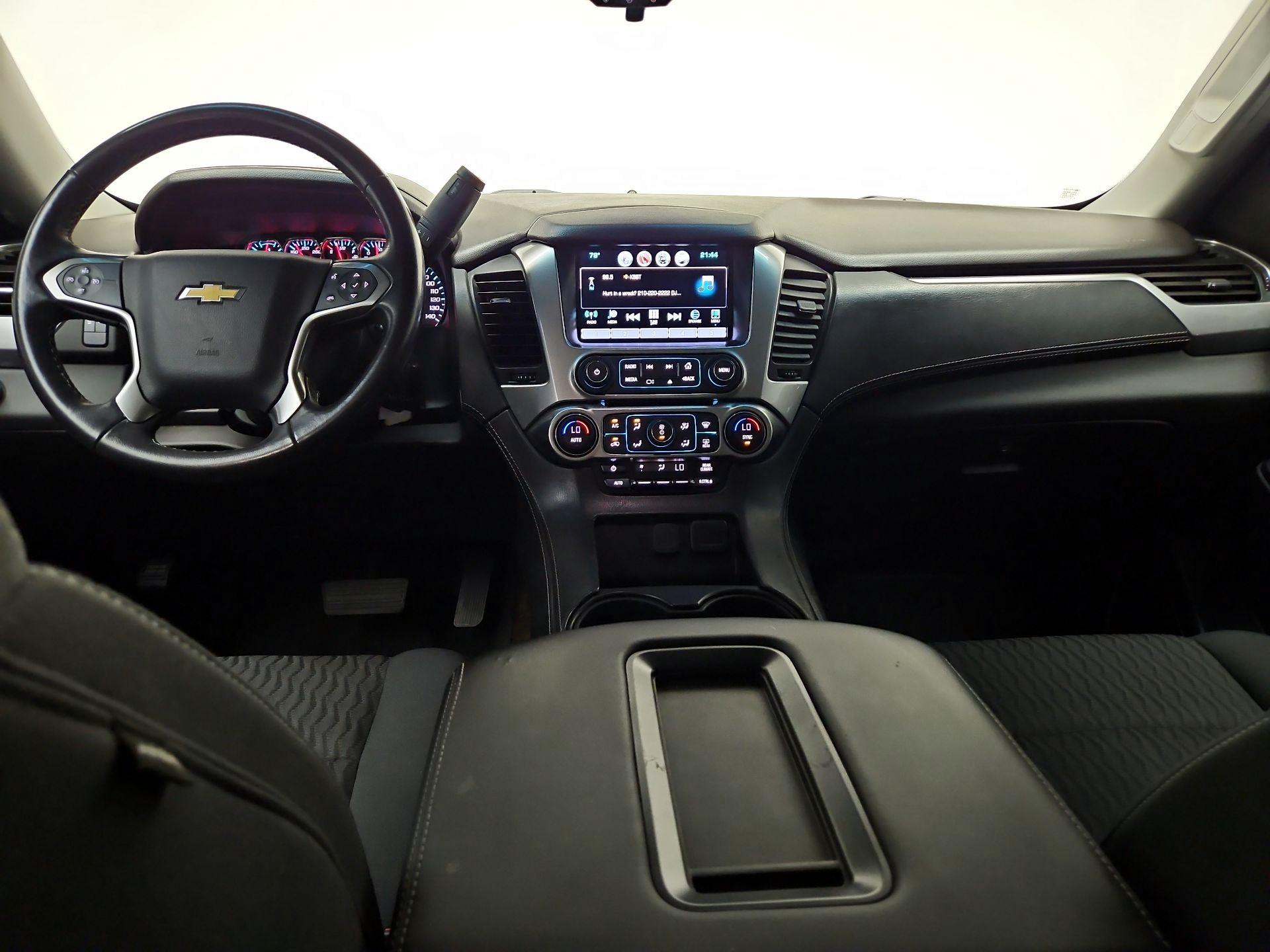 Thumbnail: 2019 Chevrolet Tahoe - 9