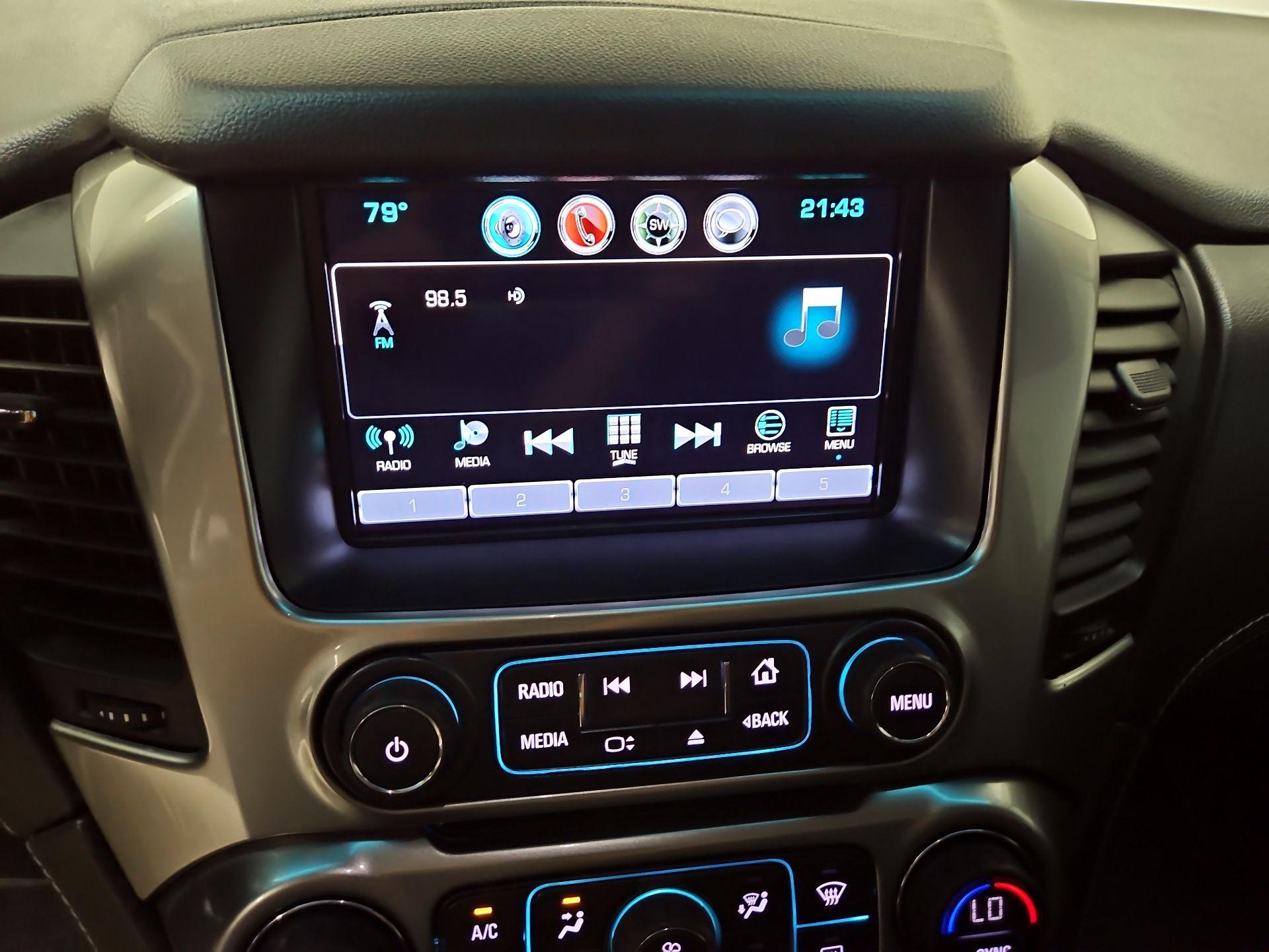 Thumbnail: 2019 Chevrolet Tahoe - 15