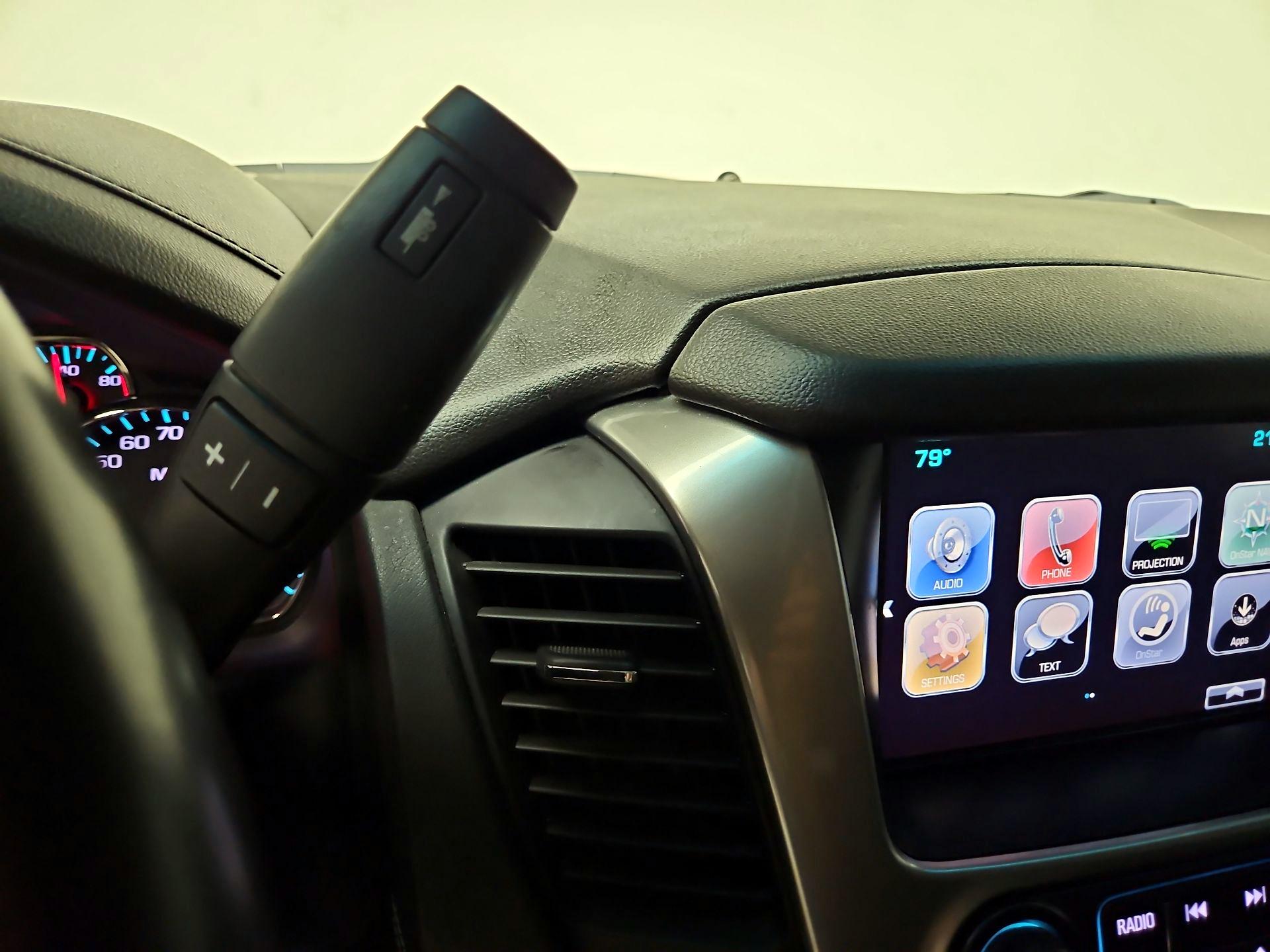 Thumbnail: 2019 Chevrolet Tahoe - 17