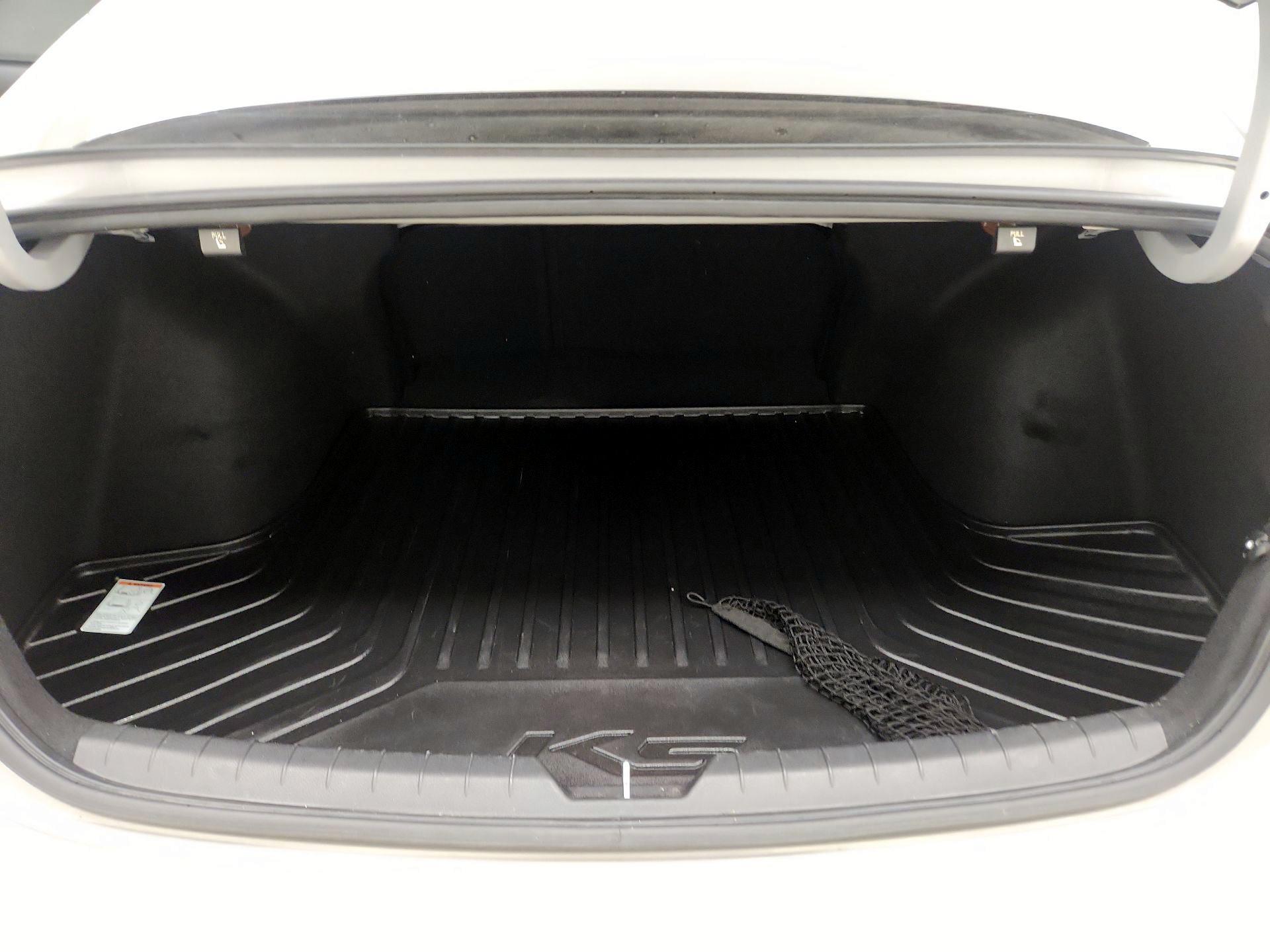 Thumbnail: 2023 Kia K5 - 20