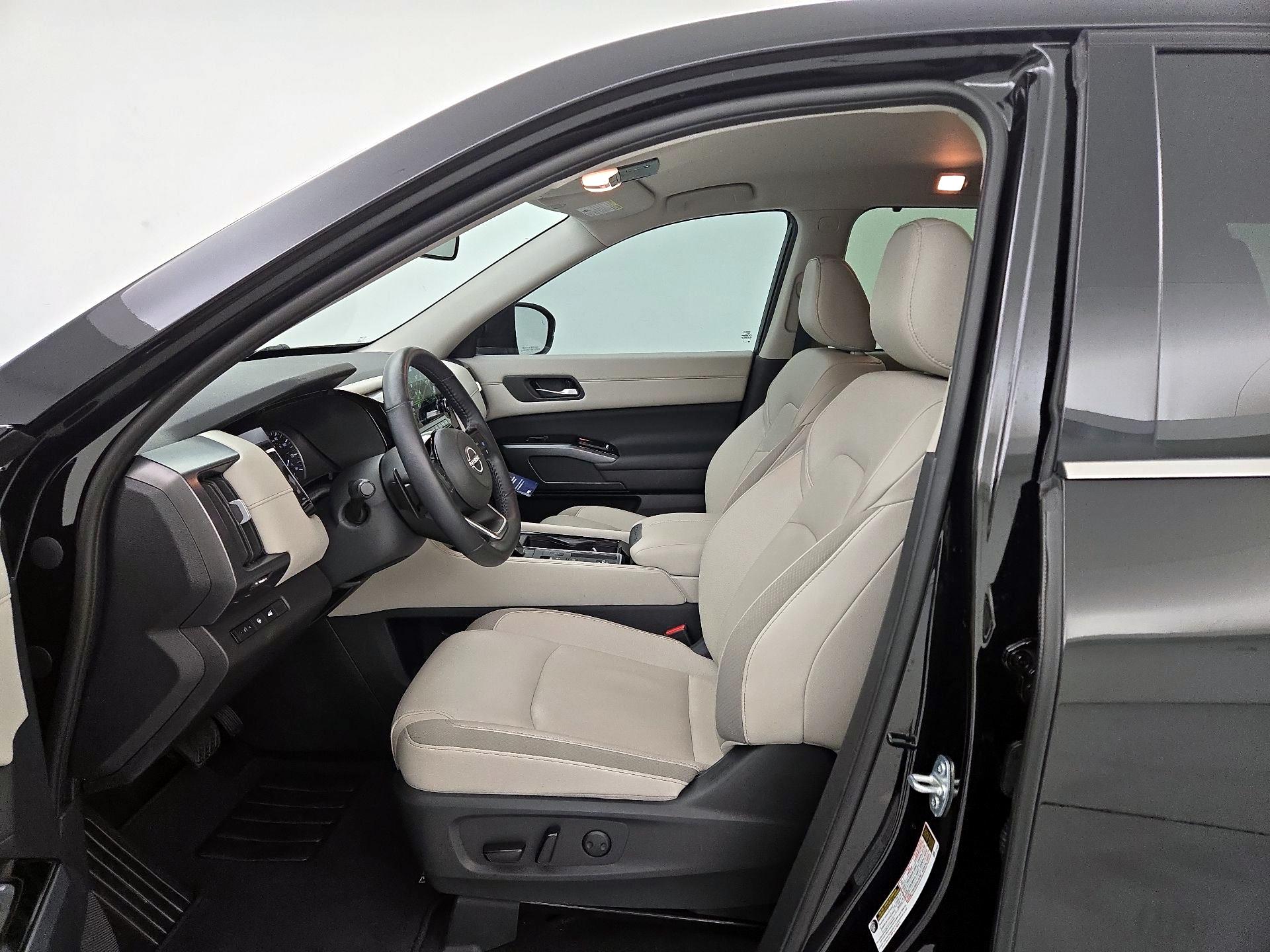 Thumbnail: 2024 Nissan Pathfinder - 11