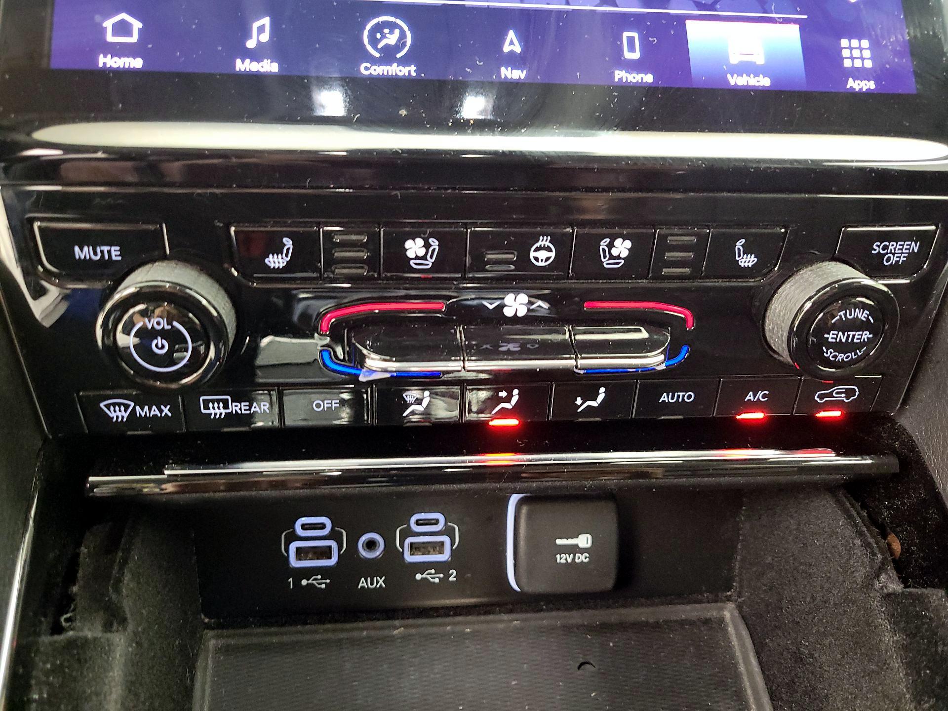 Thumbnail: 2021 Jeep Grand Cherokee L - 17