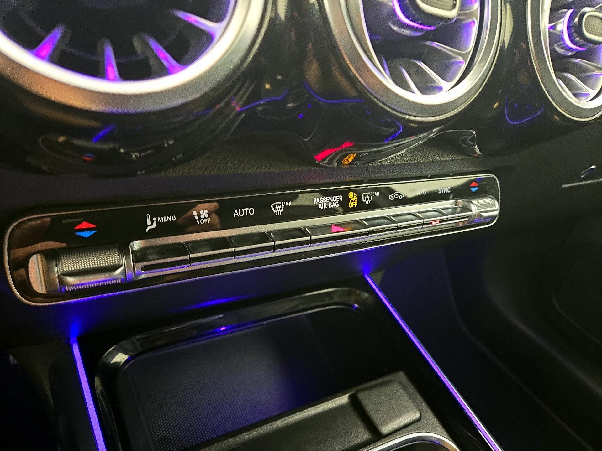 Thumbnail: 2023 Mercedes-Benz GLB - 14