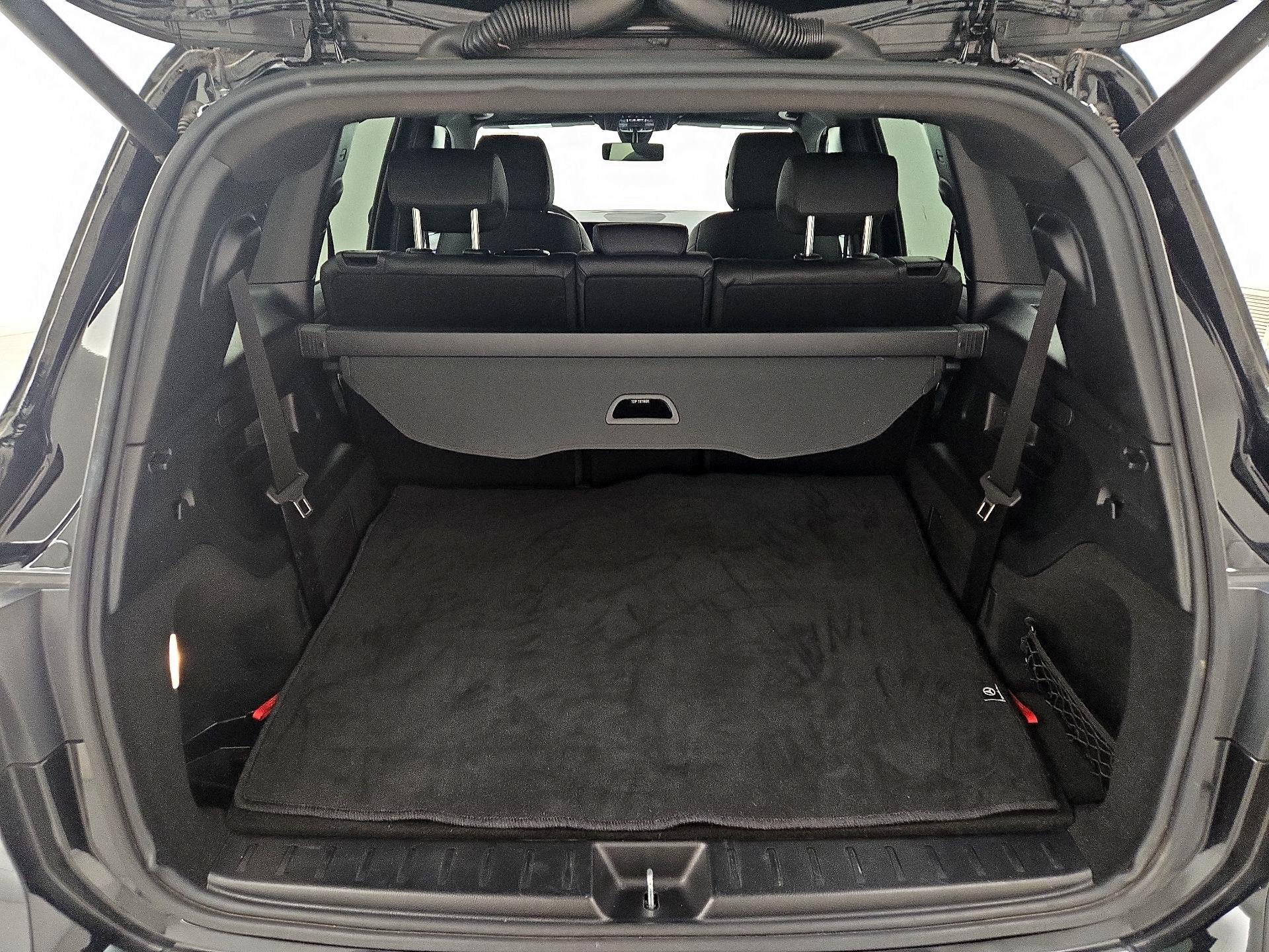 Thumbnail: 2023 Mercedes-Benz GLB - 19