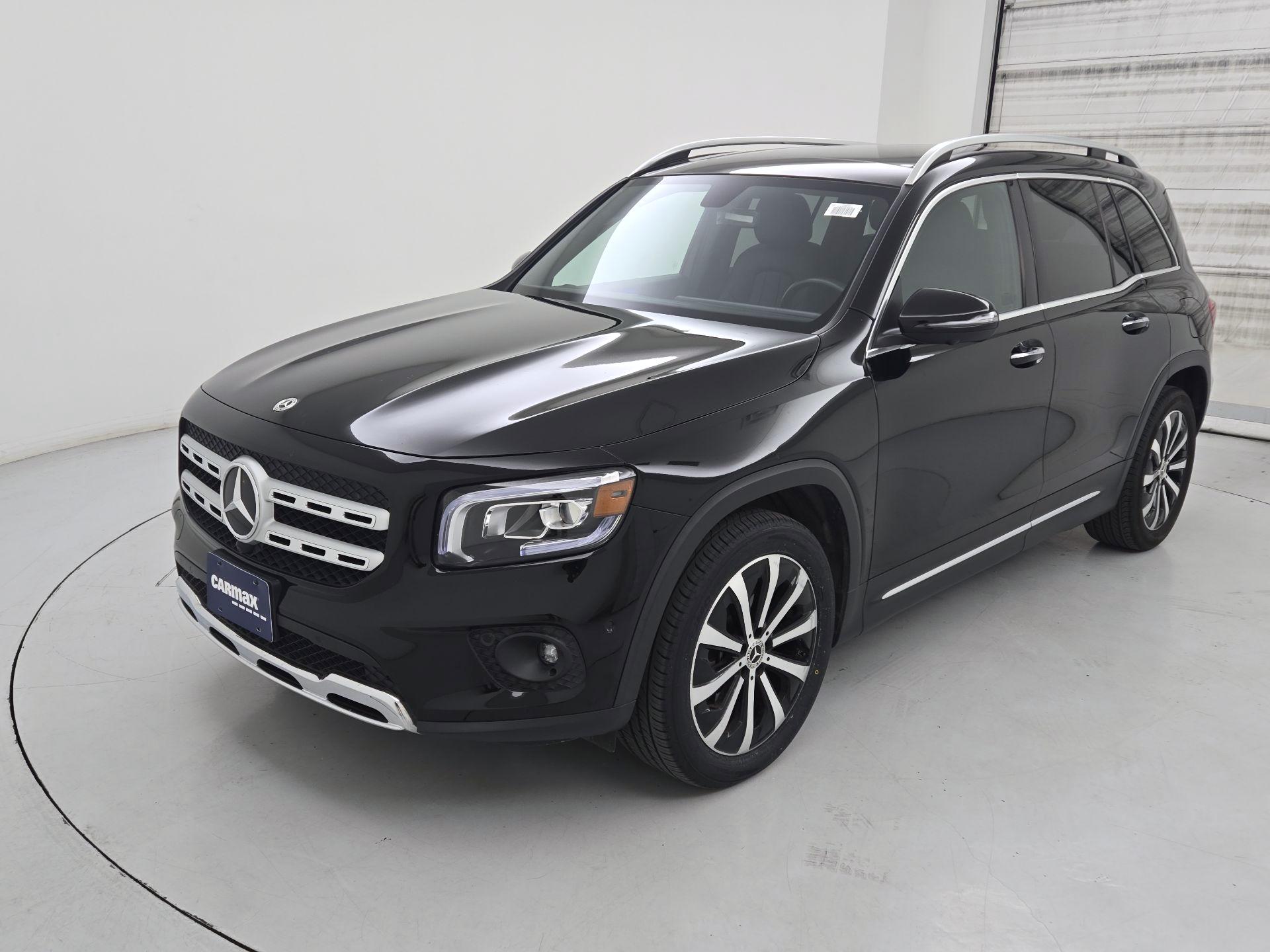 Thumbnail: 2023 Mercedes-Benz GLB - 3