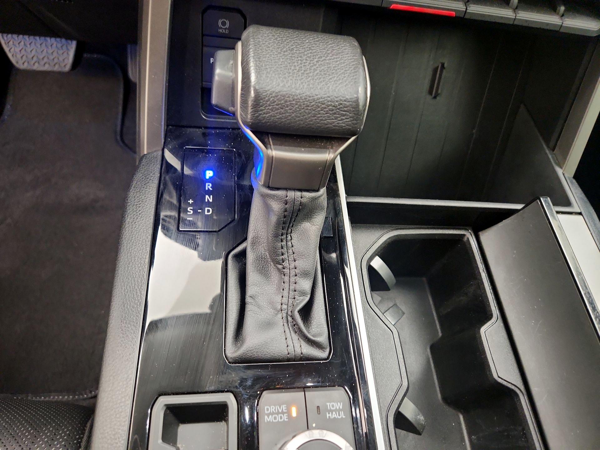 Thumbnail: 2024 Toyota Sequoia - 17