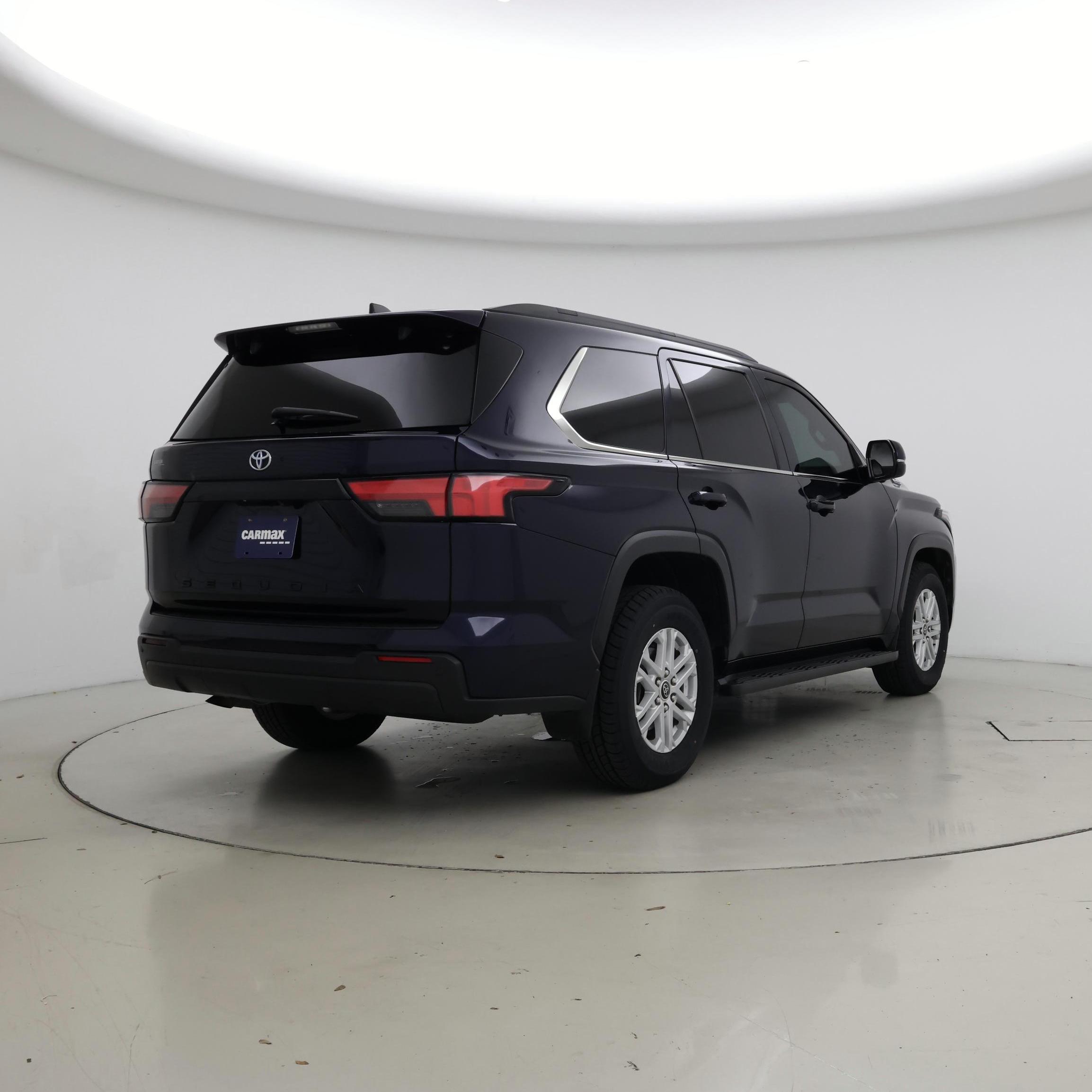 Thumbnail: 2024 Toyota Sequoia - 8