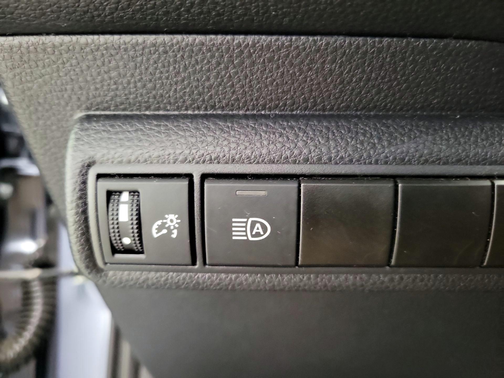 Thumbnail: 2024 Toyota Corolla - 13