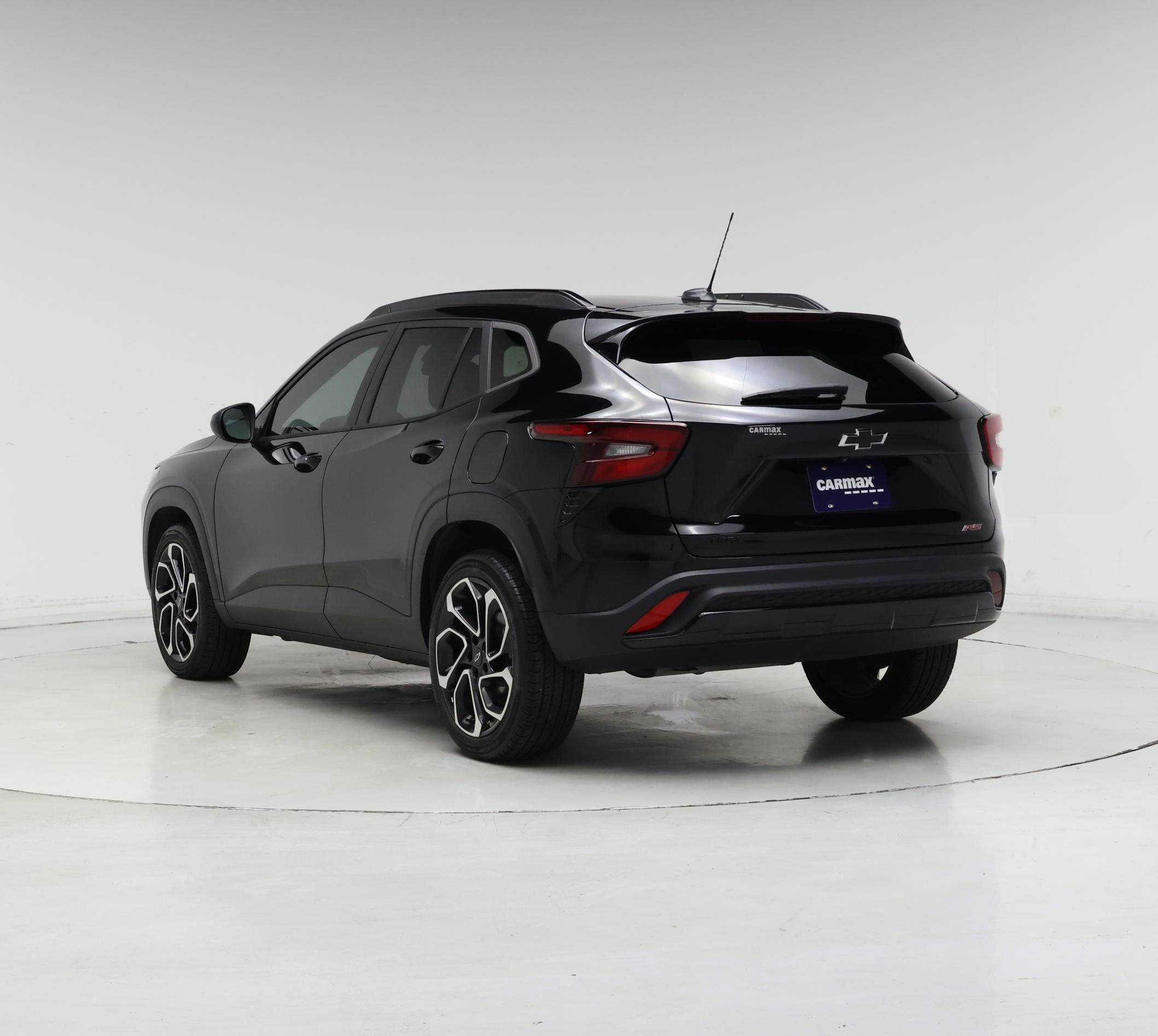 Thumbnail: 2024 Chevrolet Trax - 2