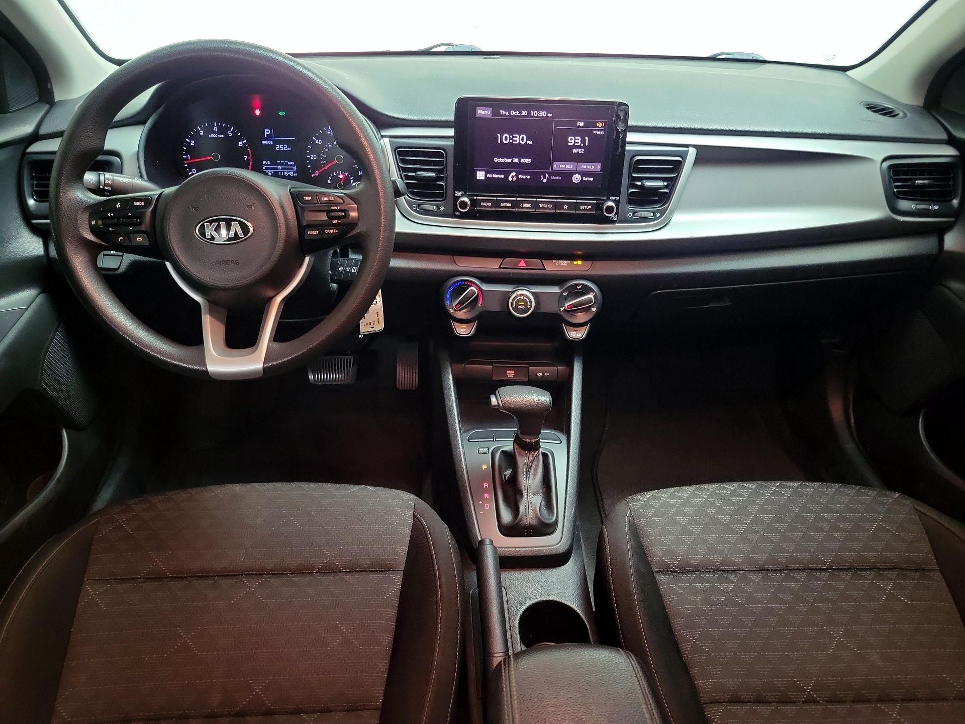 Thumbnail: 2021 Kia Rio - 9