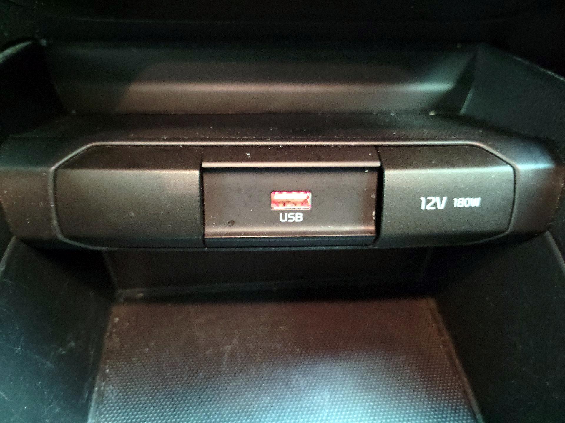 Thumbnail: 2021 Kia Rio - 18