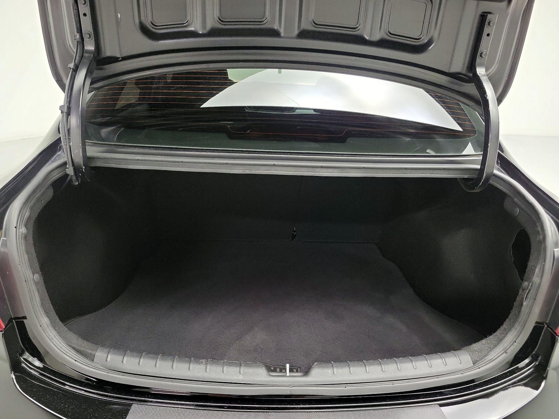 Thumbnail: 2021 Kia Rio - 20