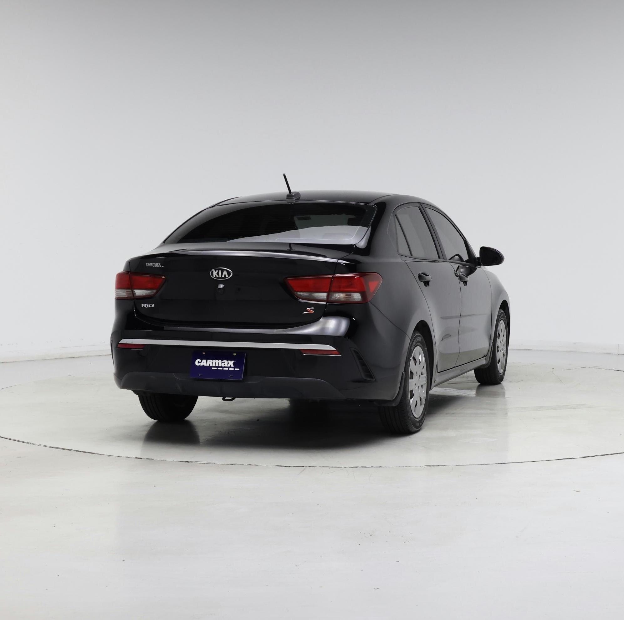 Thumbnail: 2021 Kia Rio - 8