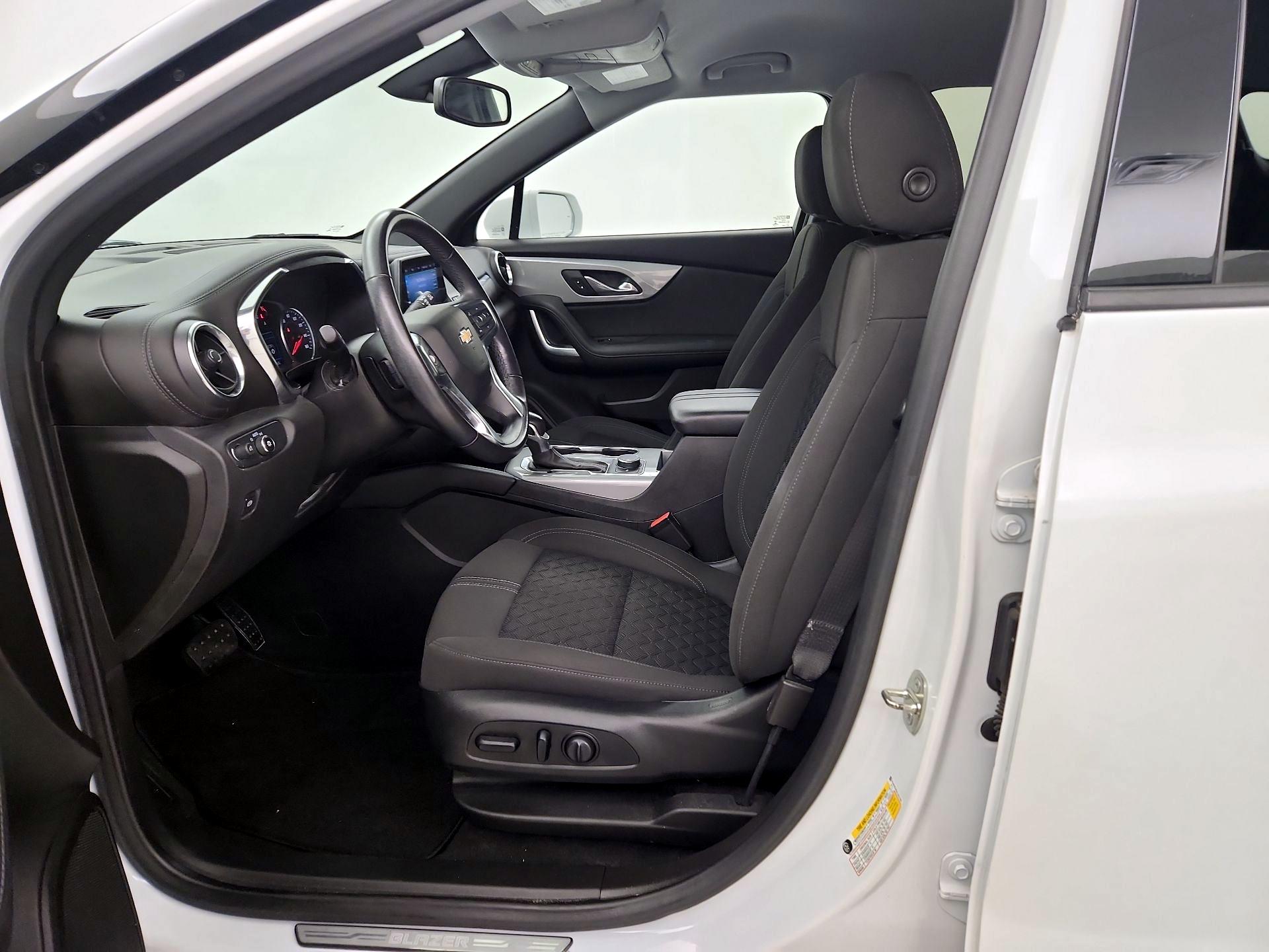 Thumbnail: 2020 Chevrolet Blazer - 11