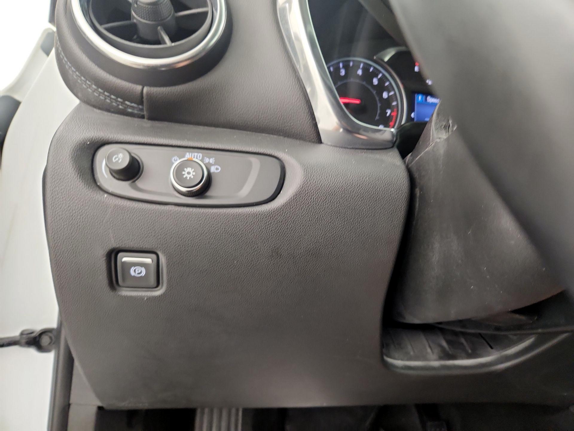 Thumbnail: 2020 Chevrolet Blazer - 13