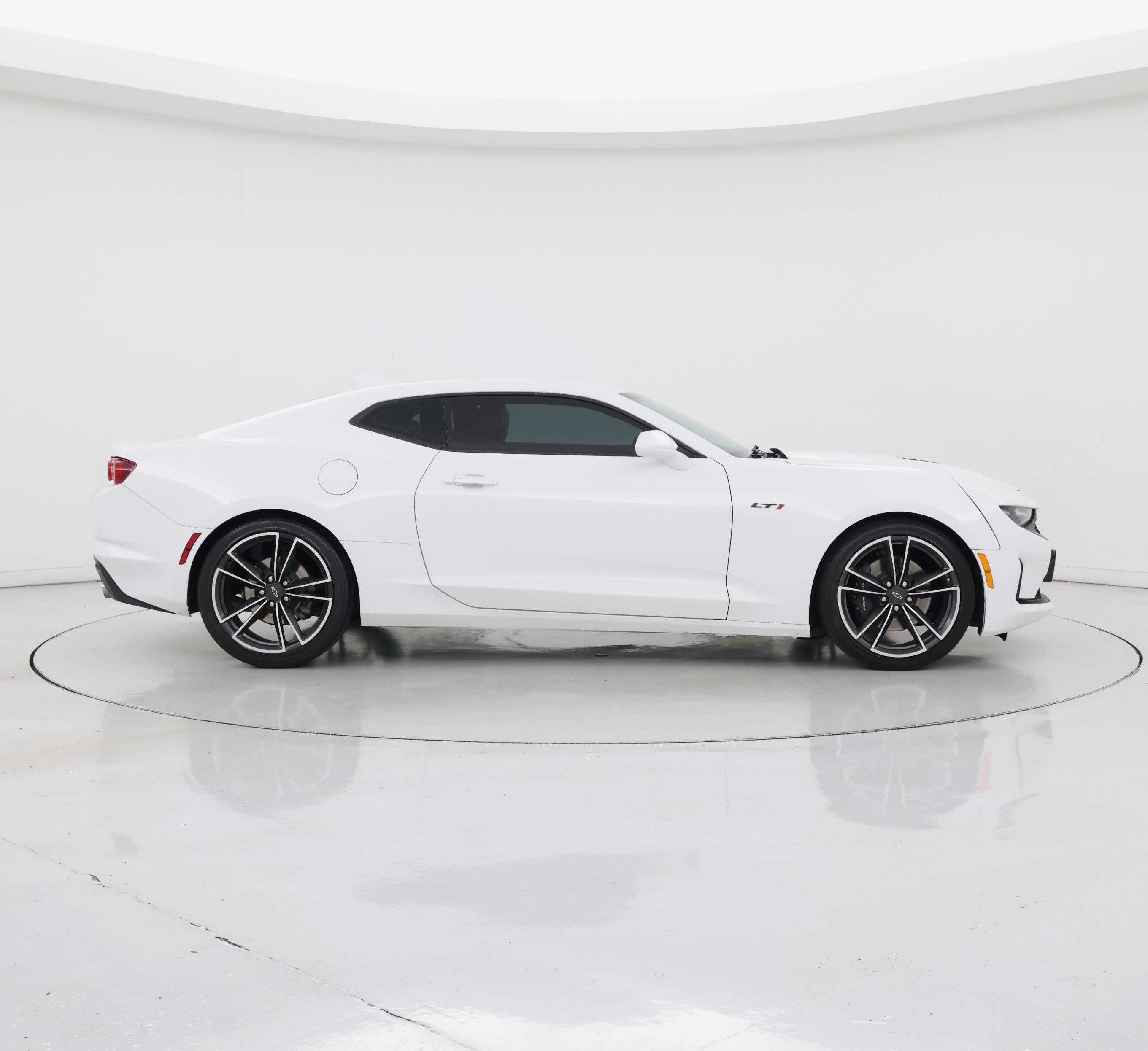 Thumbnail: 2021 Chevrolet Camaro - 7