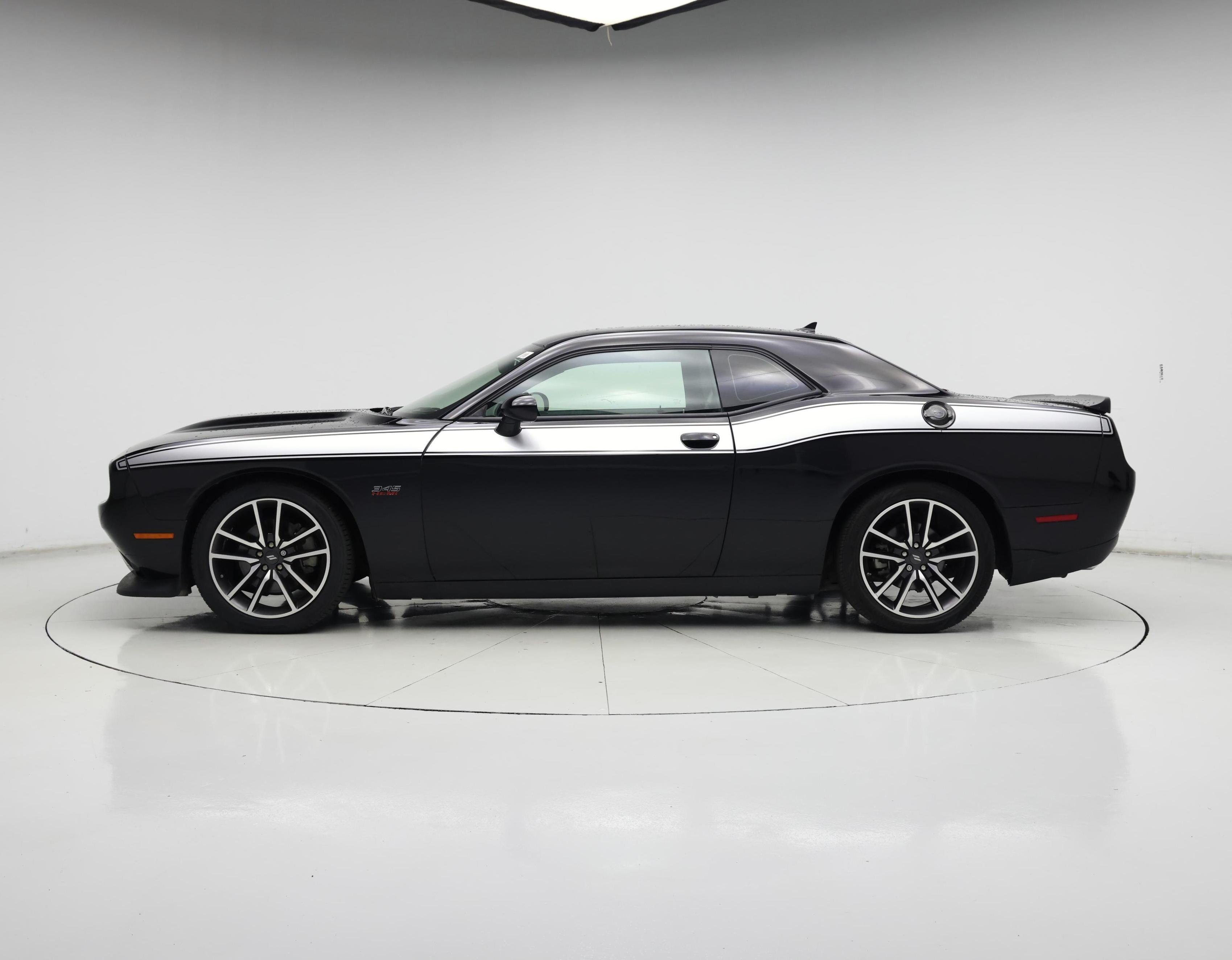 Thumbnail: 2023 Dodge Challenger - 3