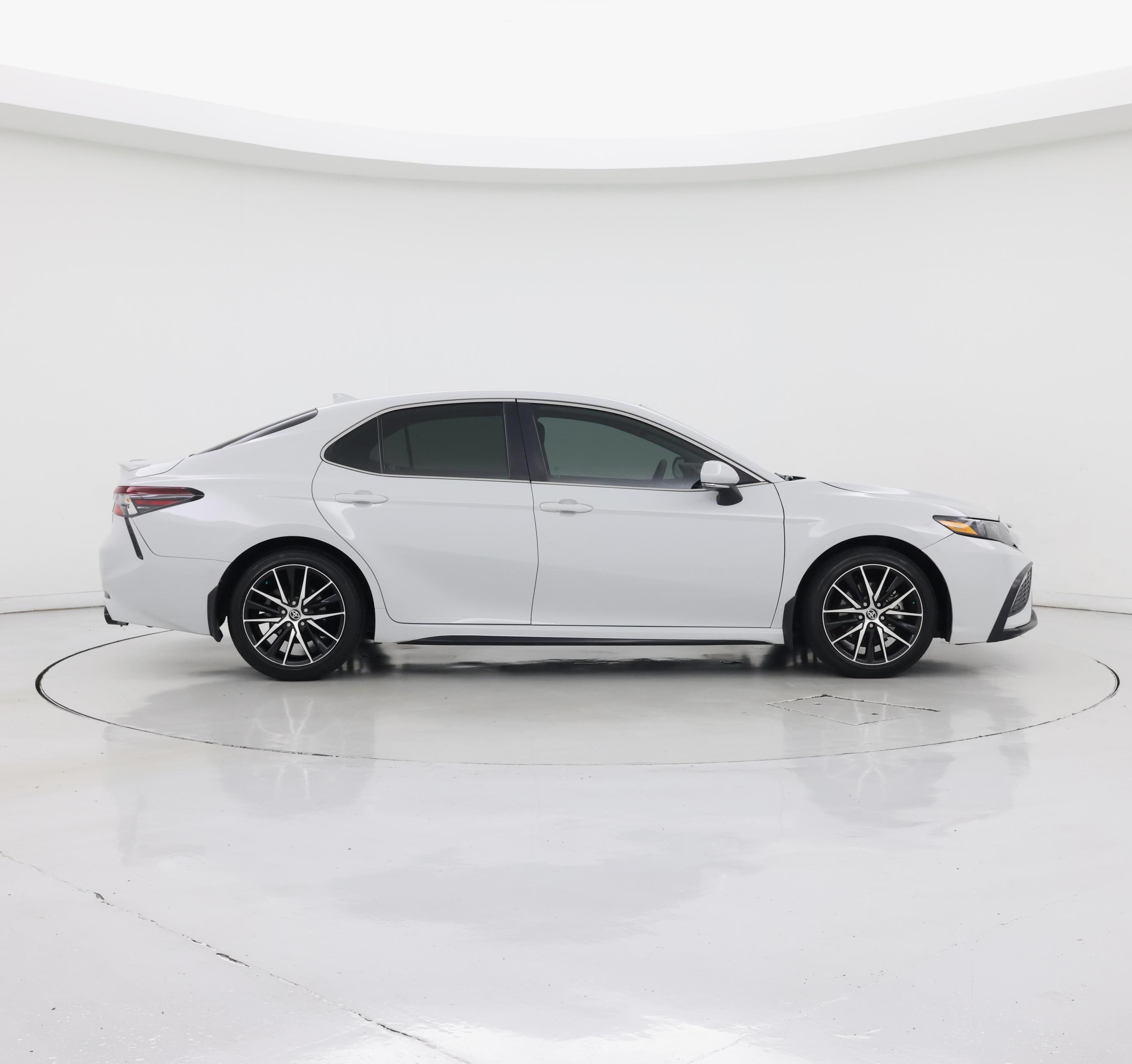 Thumbnail: 2023 Toyota Camry - 7