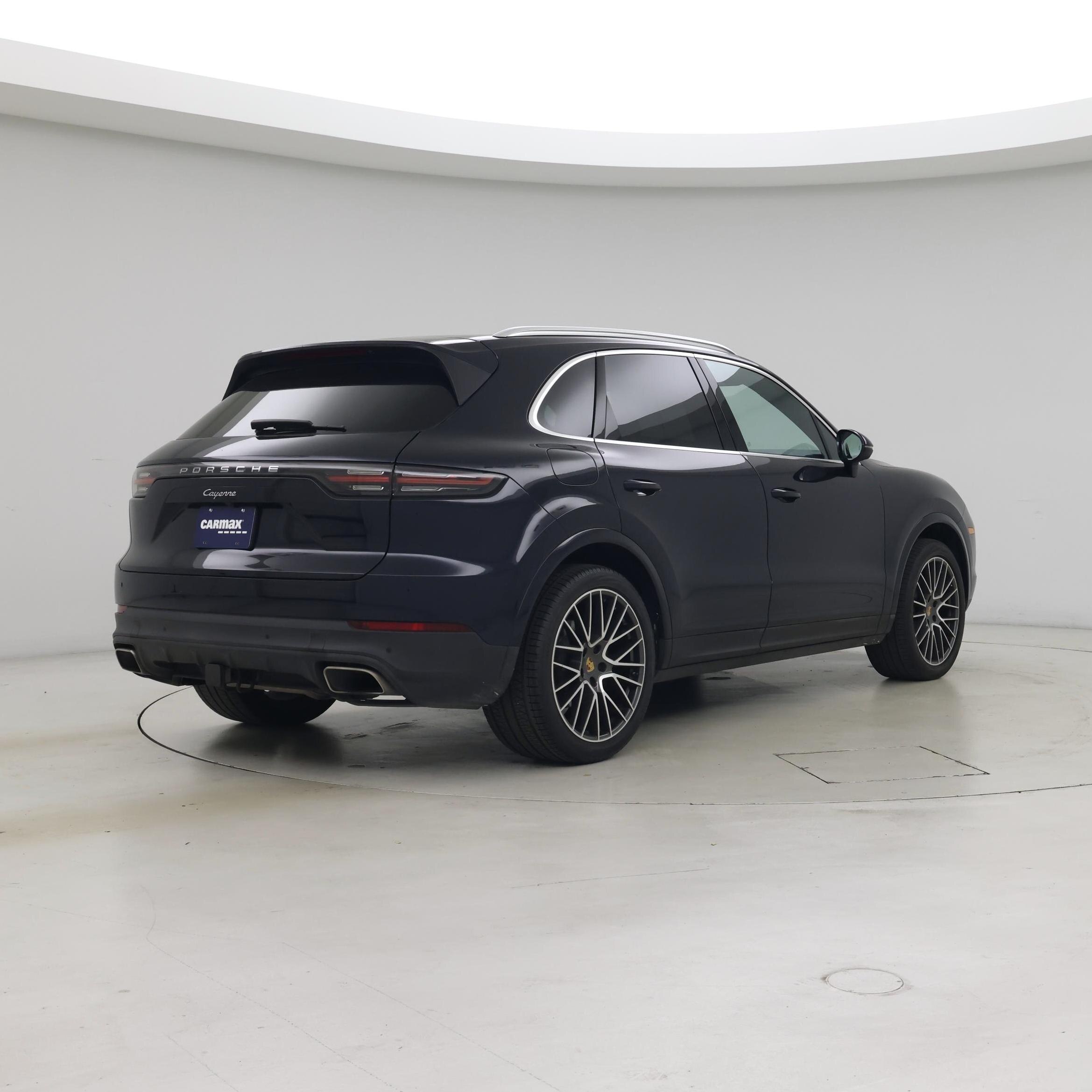 Thumbnail: 2021 Porsche Cayenne - 8