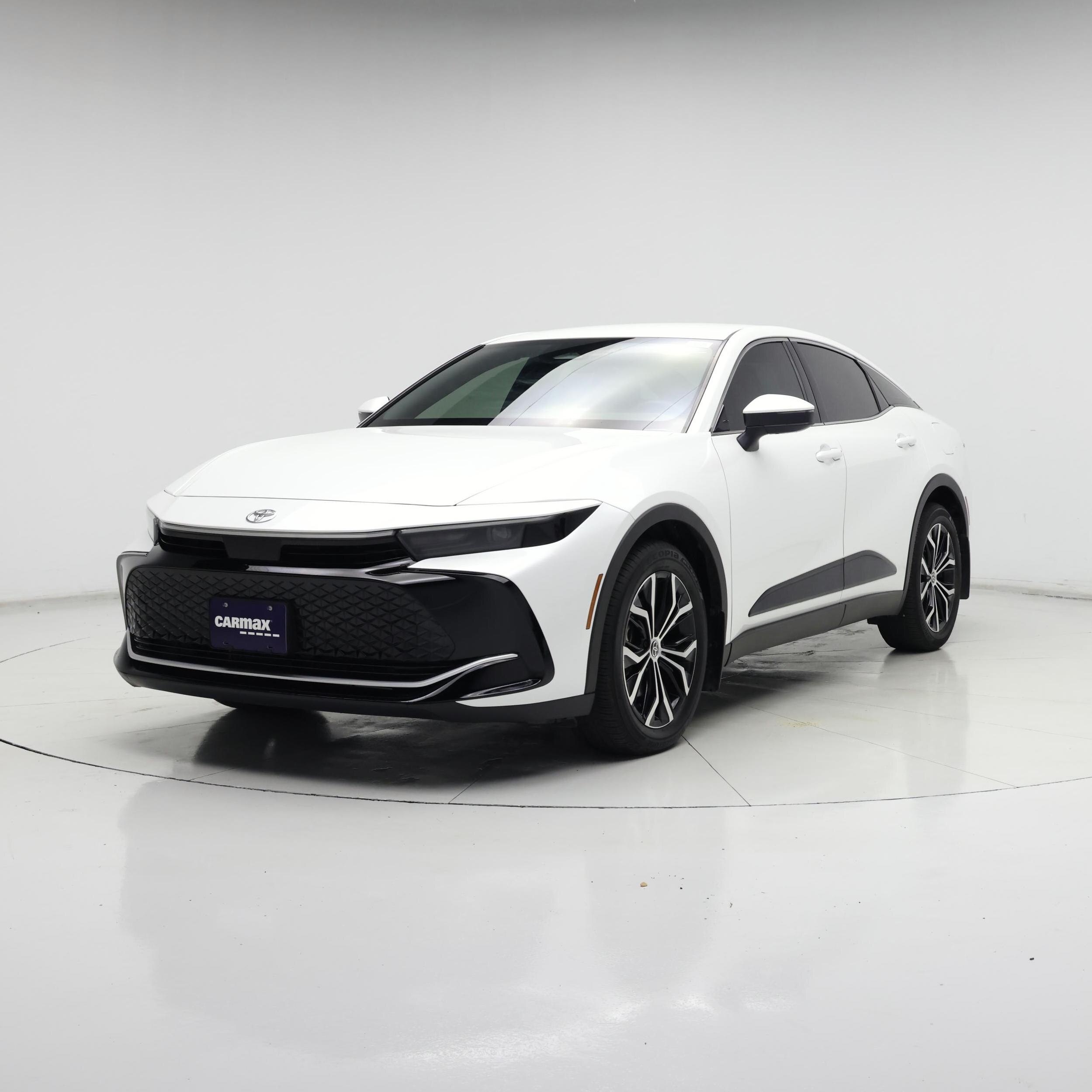 Thumbnail: 2023 Toyota Crown - 4