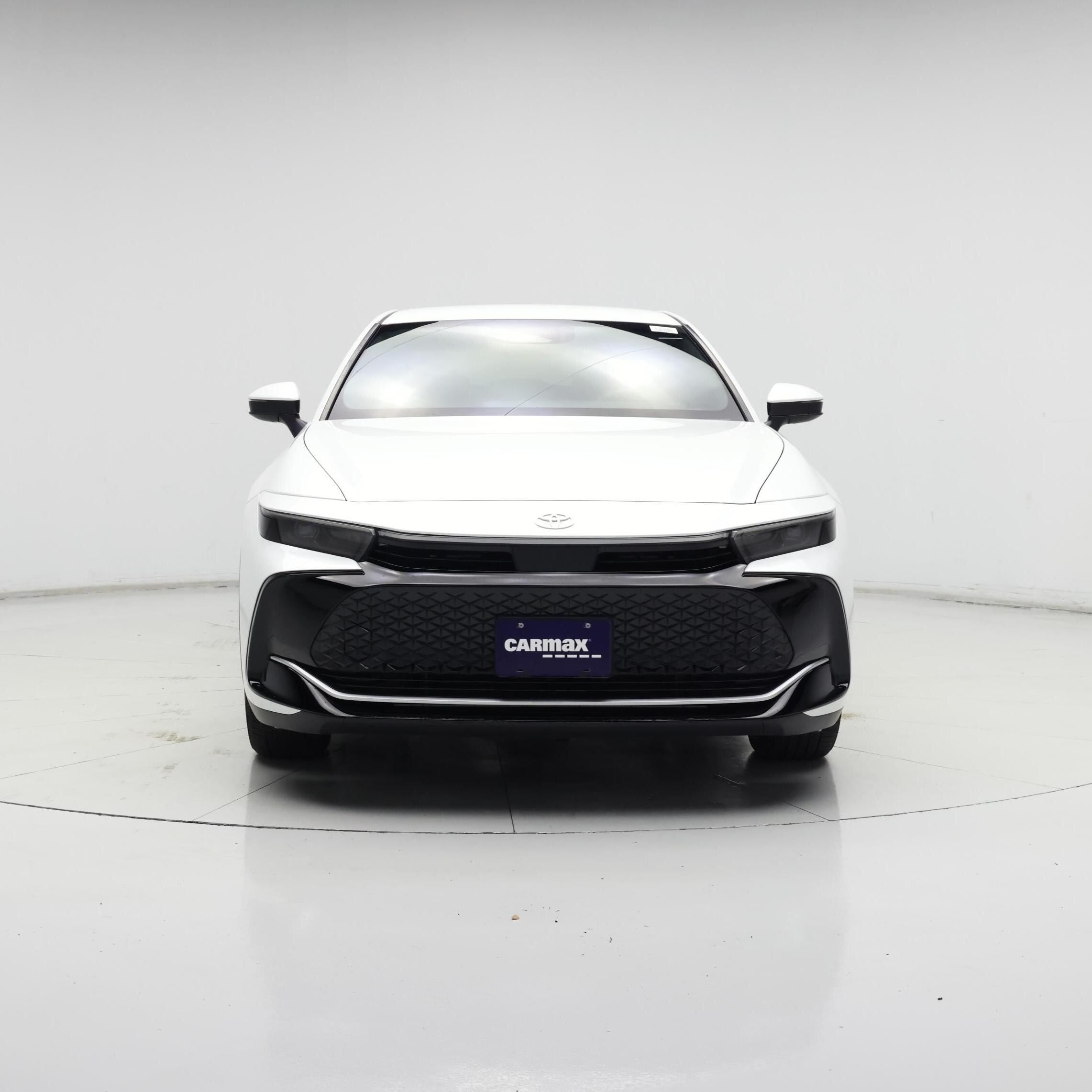 Thumbnail: 2023 Toyota Crown - 5