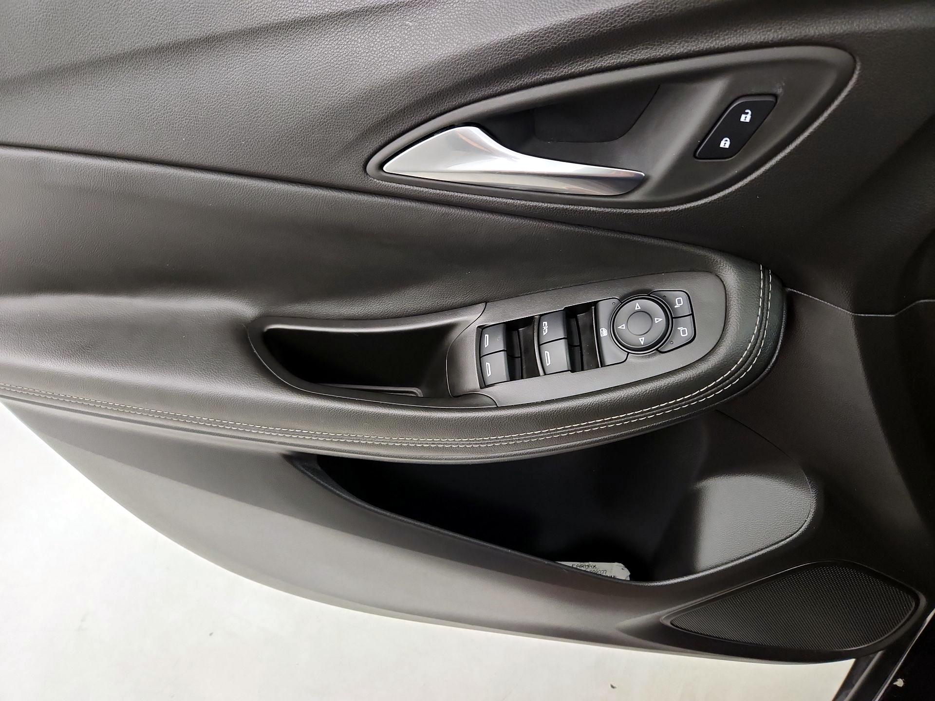 Thumbnail: 2023 Buick Encore GX - 12