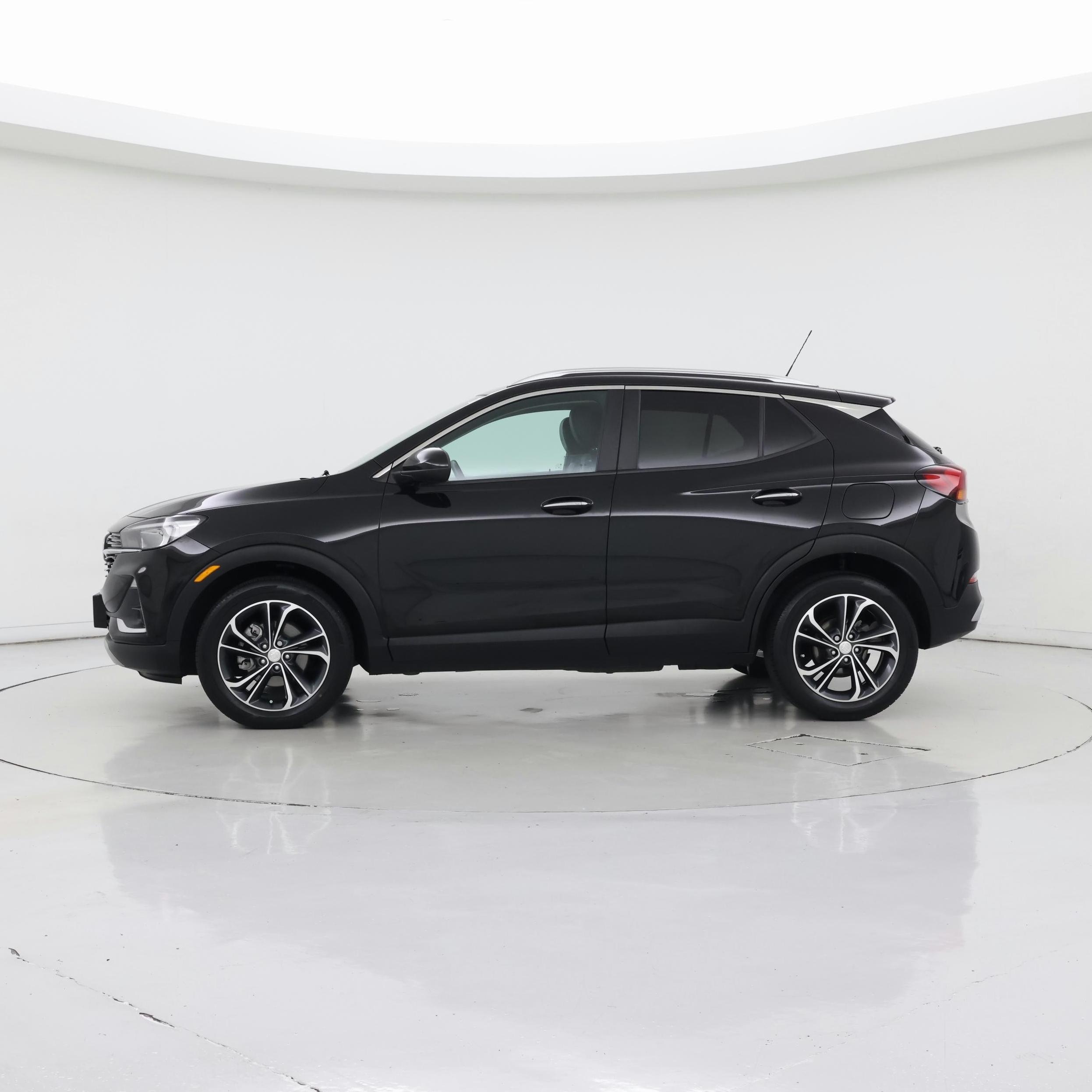 Thumbnail: 2023 Buick Encore GX - 3
