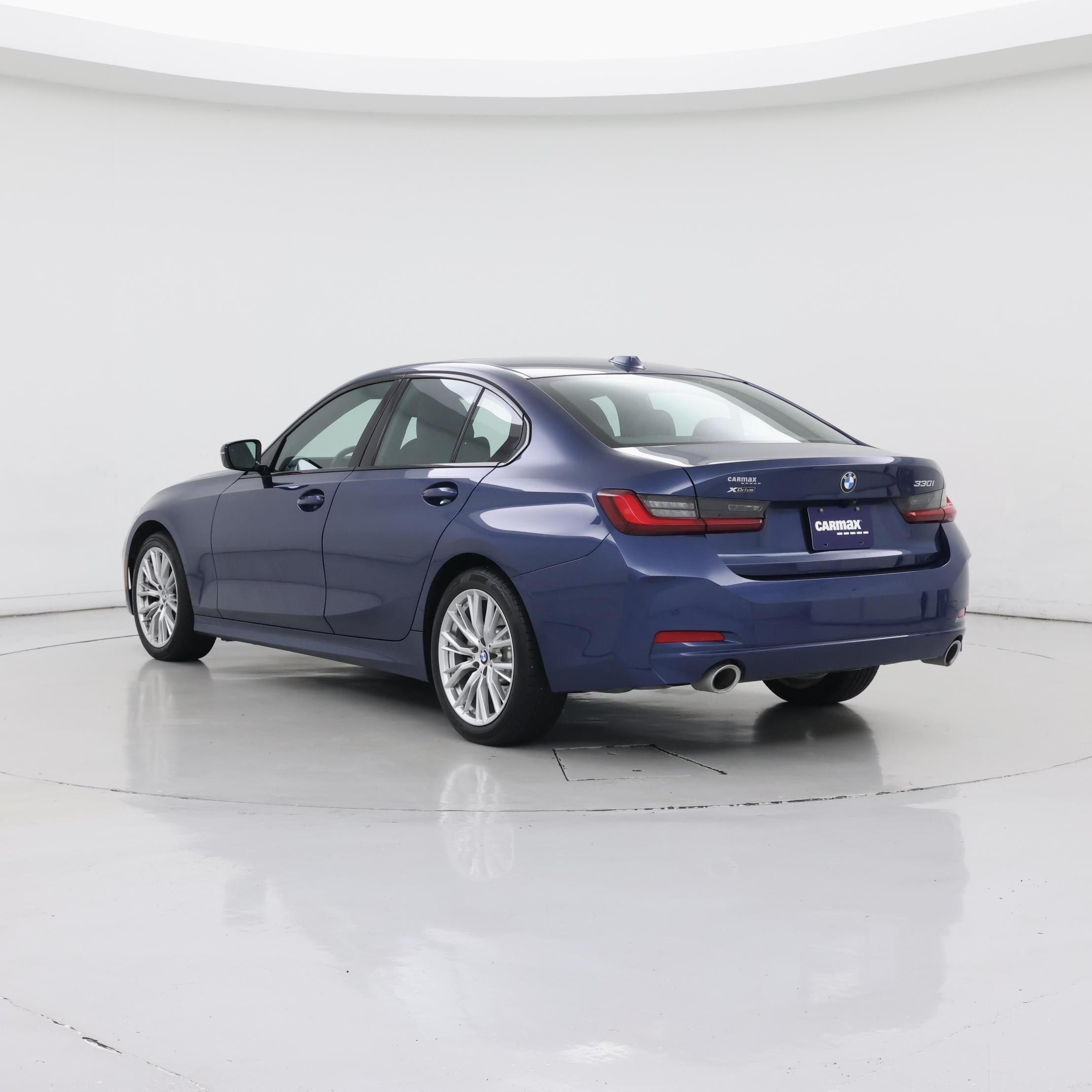 Thumbnail: 2023 BMW 3 Series - 2