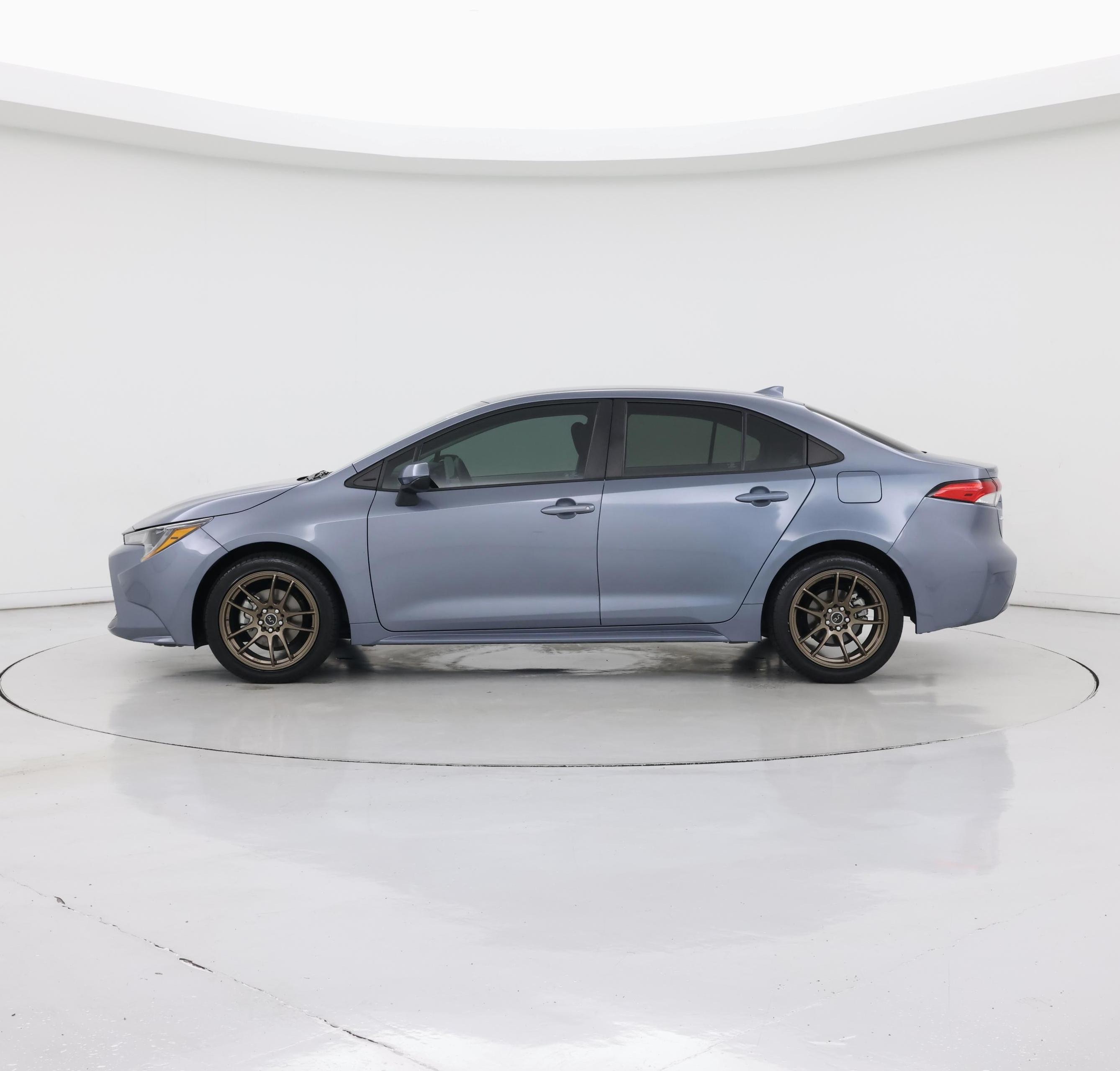 Thumbnail: 2022 Toyota Corolla - 3