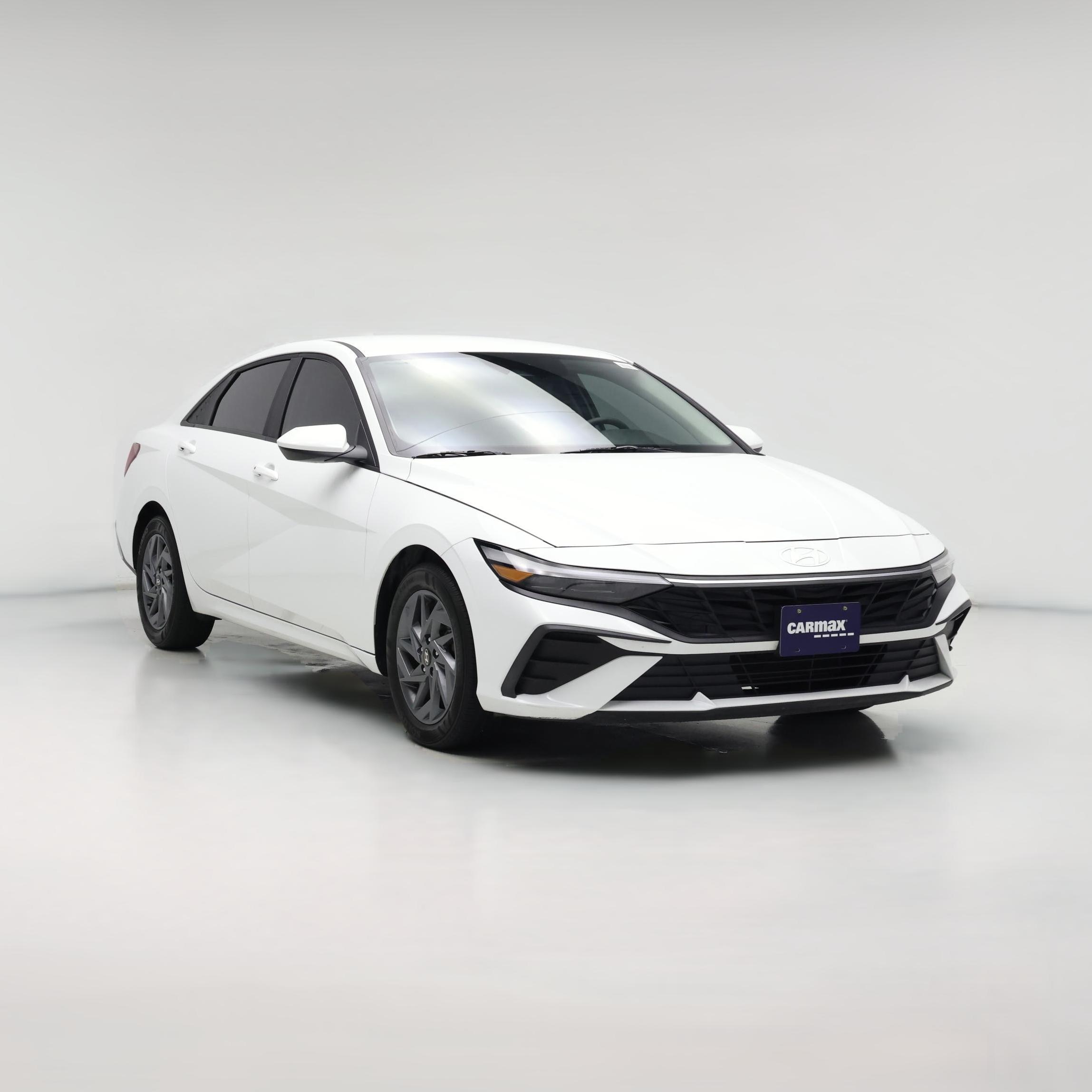 Thumbnail: 2024 Hyundai Elantra - 1