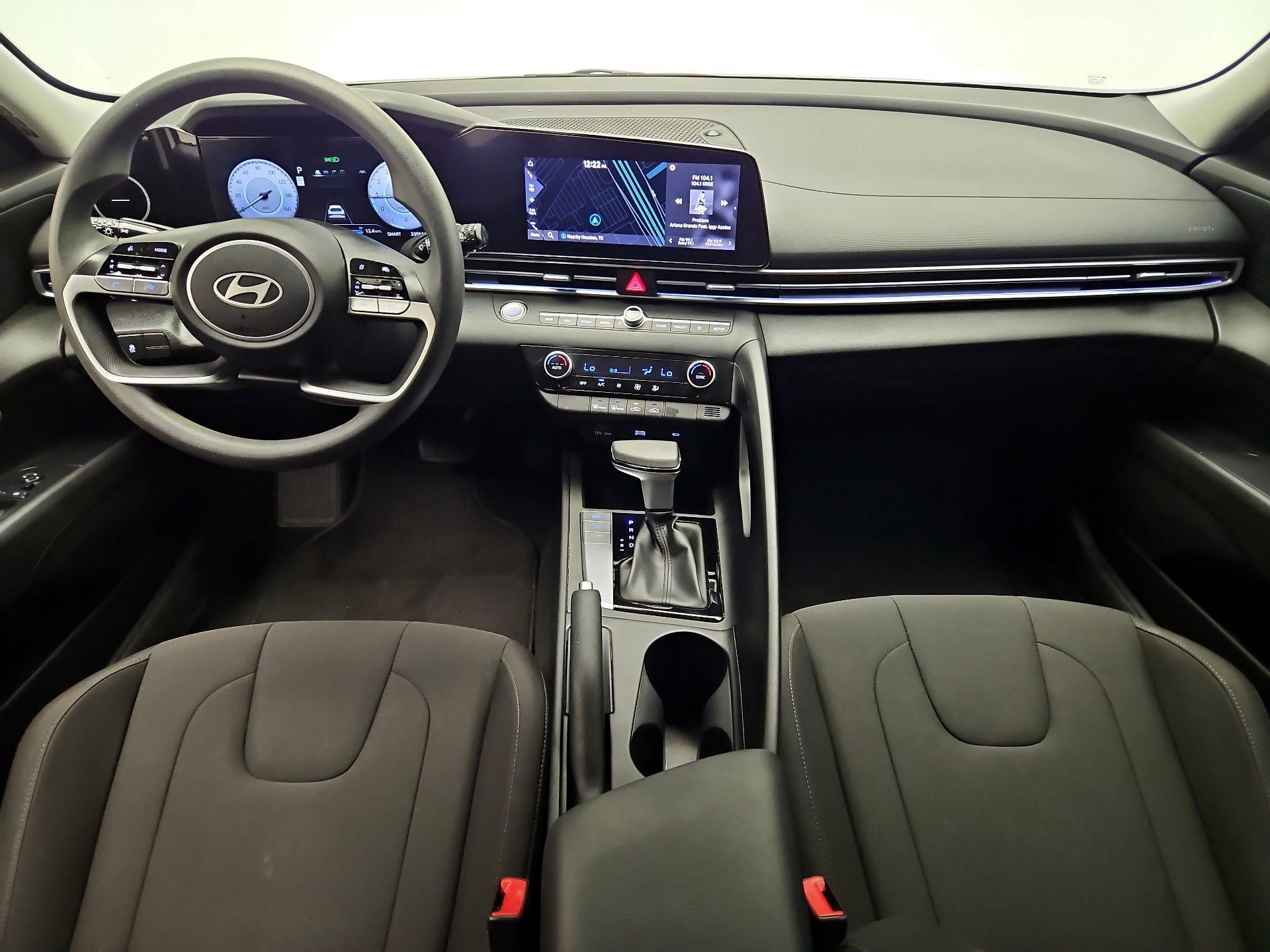 Thumbnail: 2024 Hyundai Elantra - 9