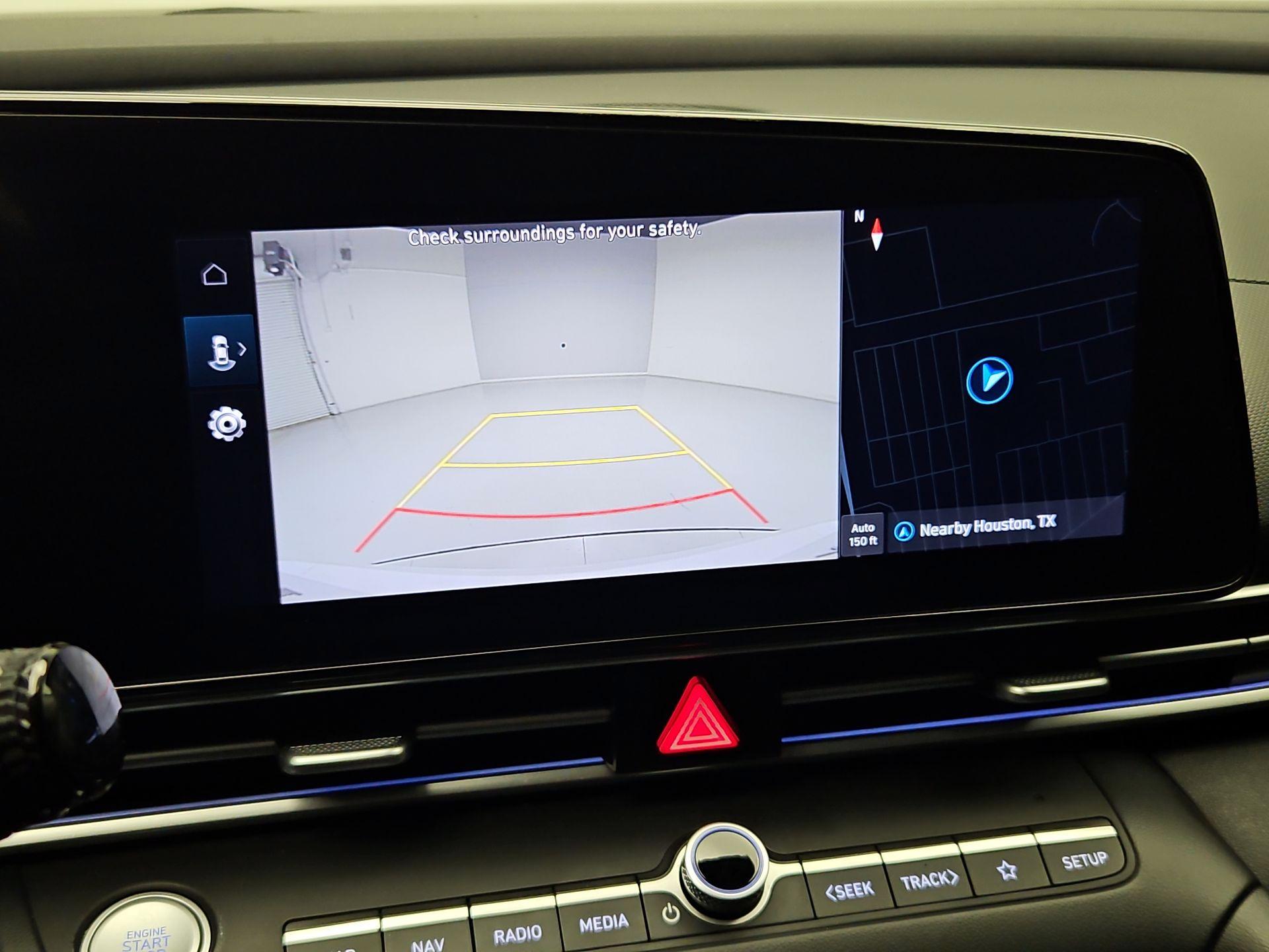 Thumbnail: 2024 Hyundai Elantra - 15