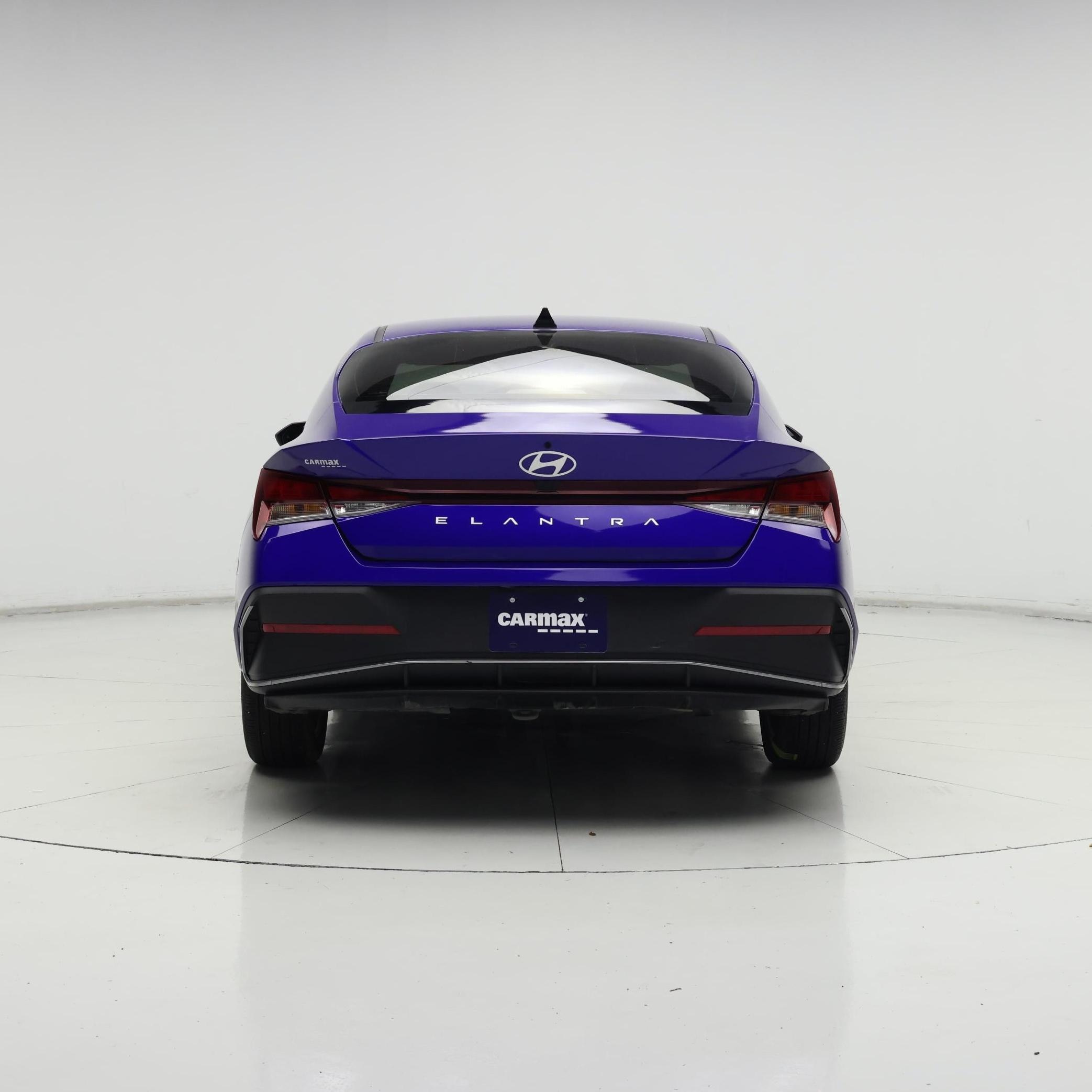 Thumbnail: 2024 Hyundai Elantra - 6