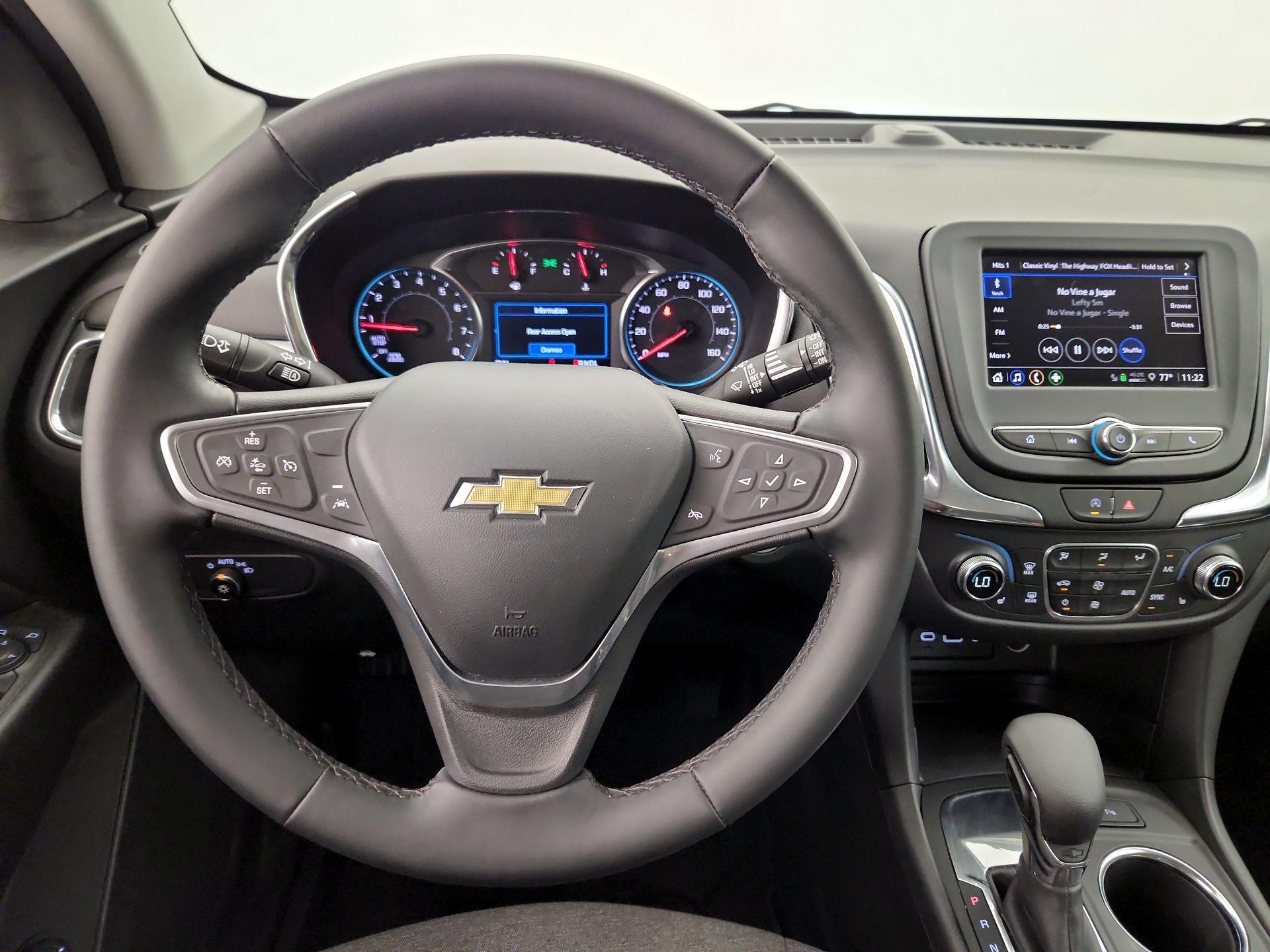 Thumbnail: 2023 Chevrolet Equinox - 10