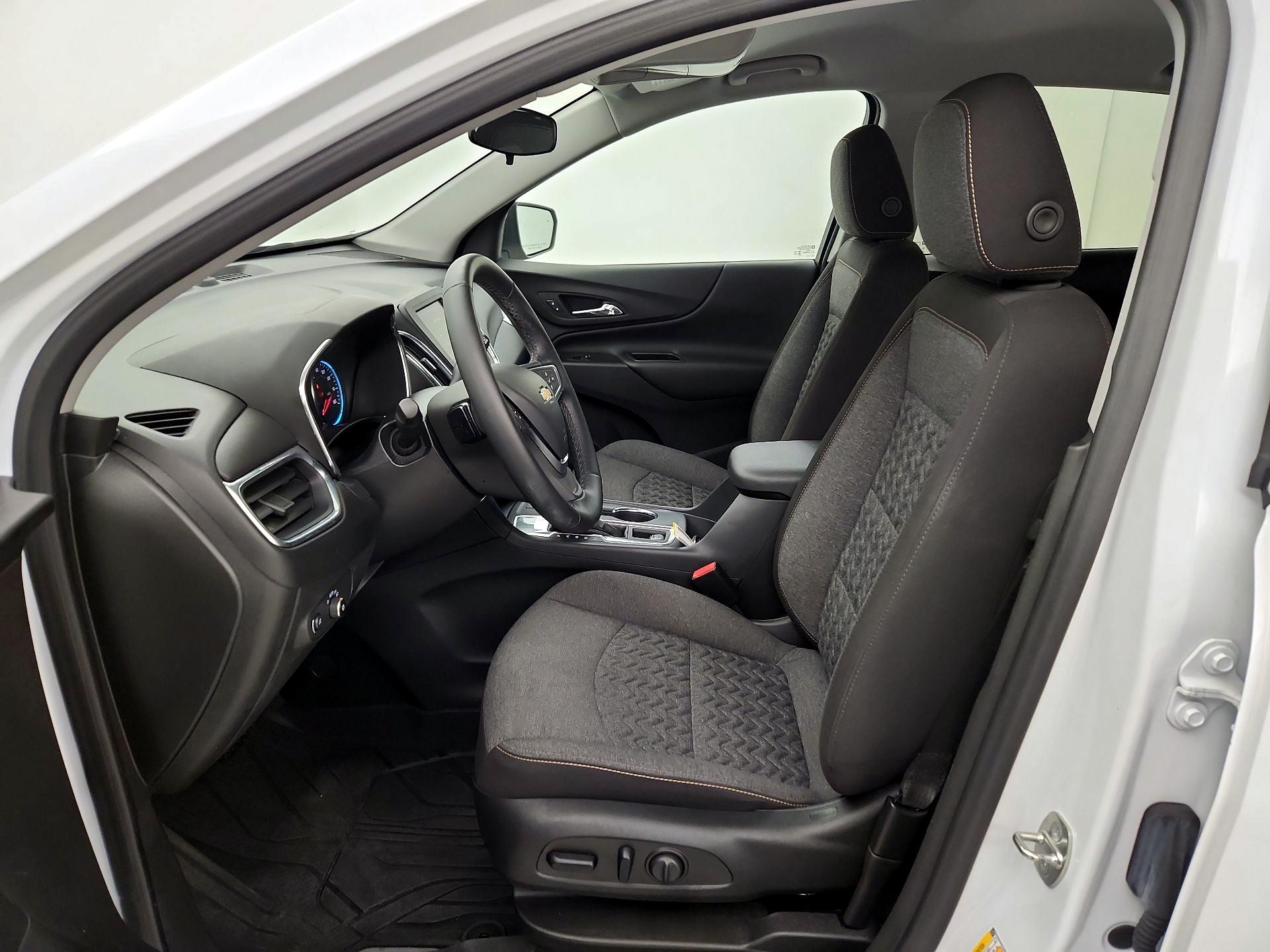 Thumbnail: 2023 Chevrolet Equinox - 11