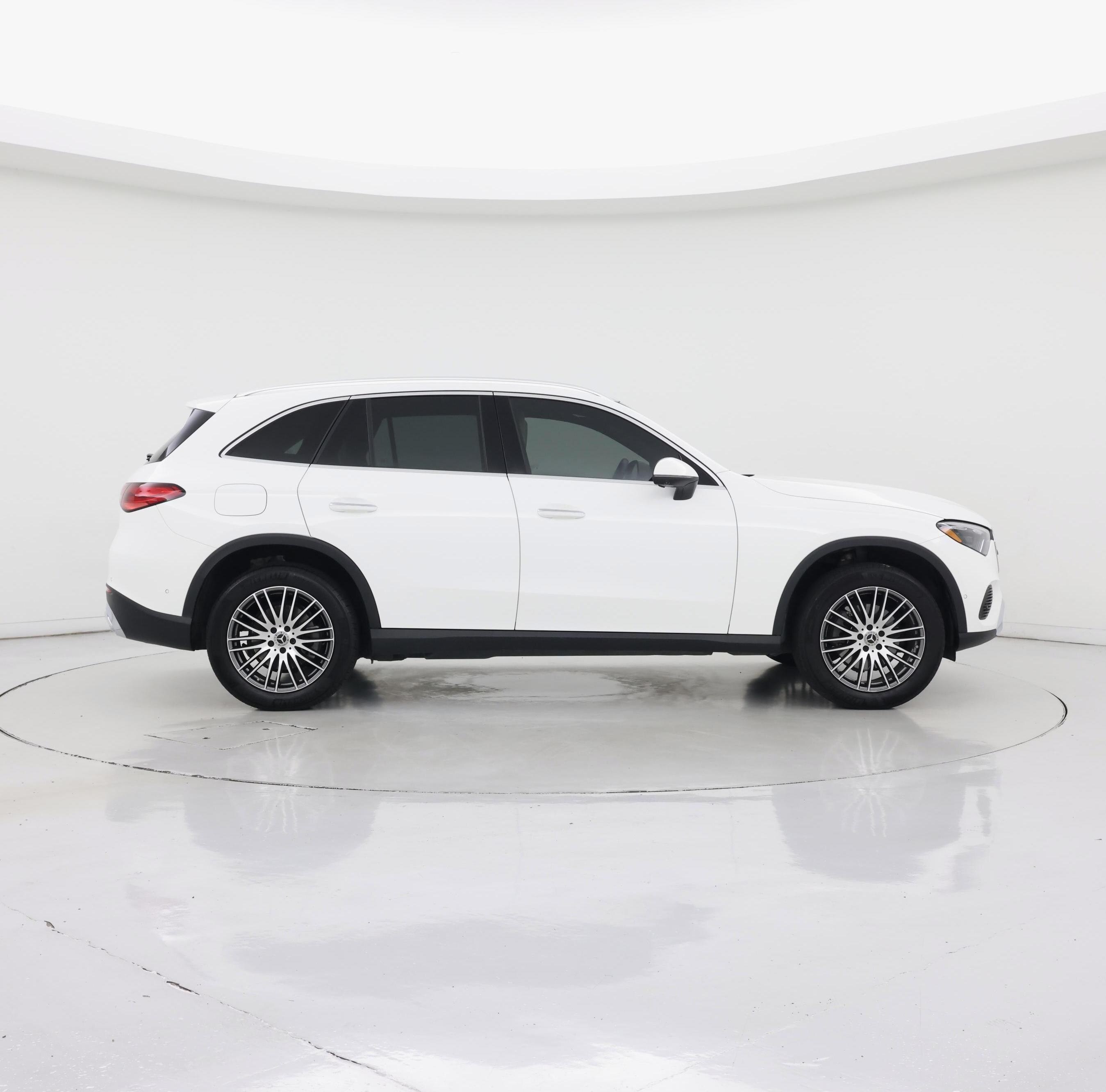 Thumbnail: 2024 Mercedes-Benz GLC - 7